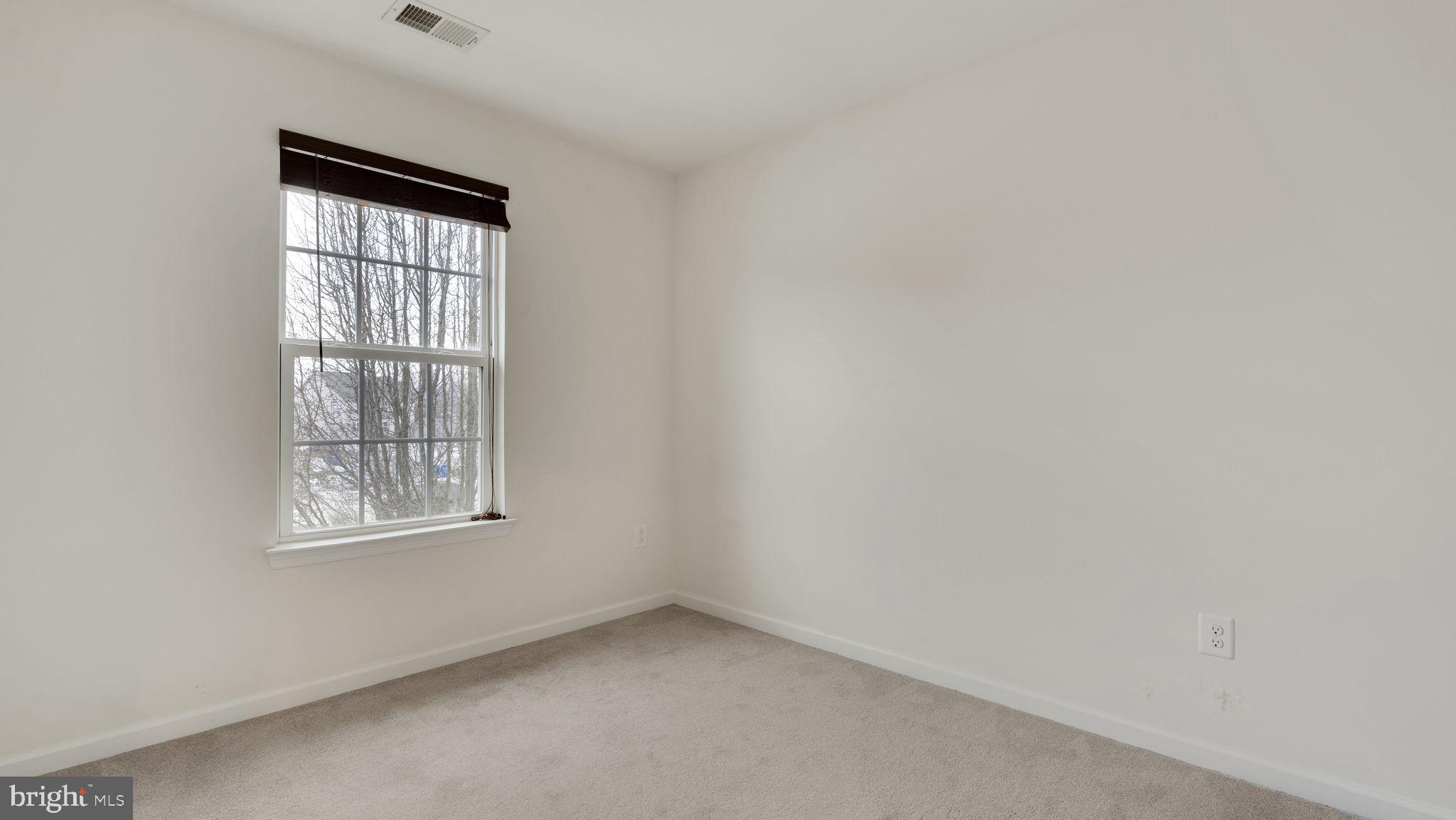 FIELDSIDE AT ST CHARLES - Residential