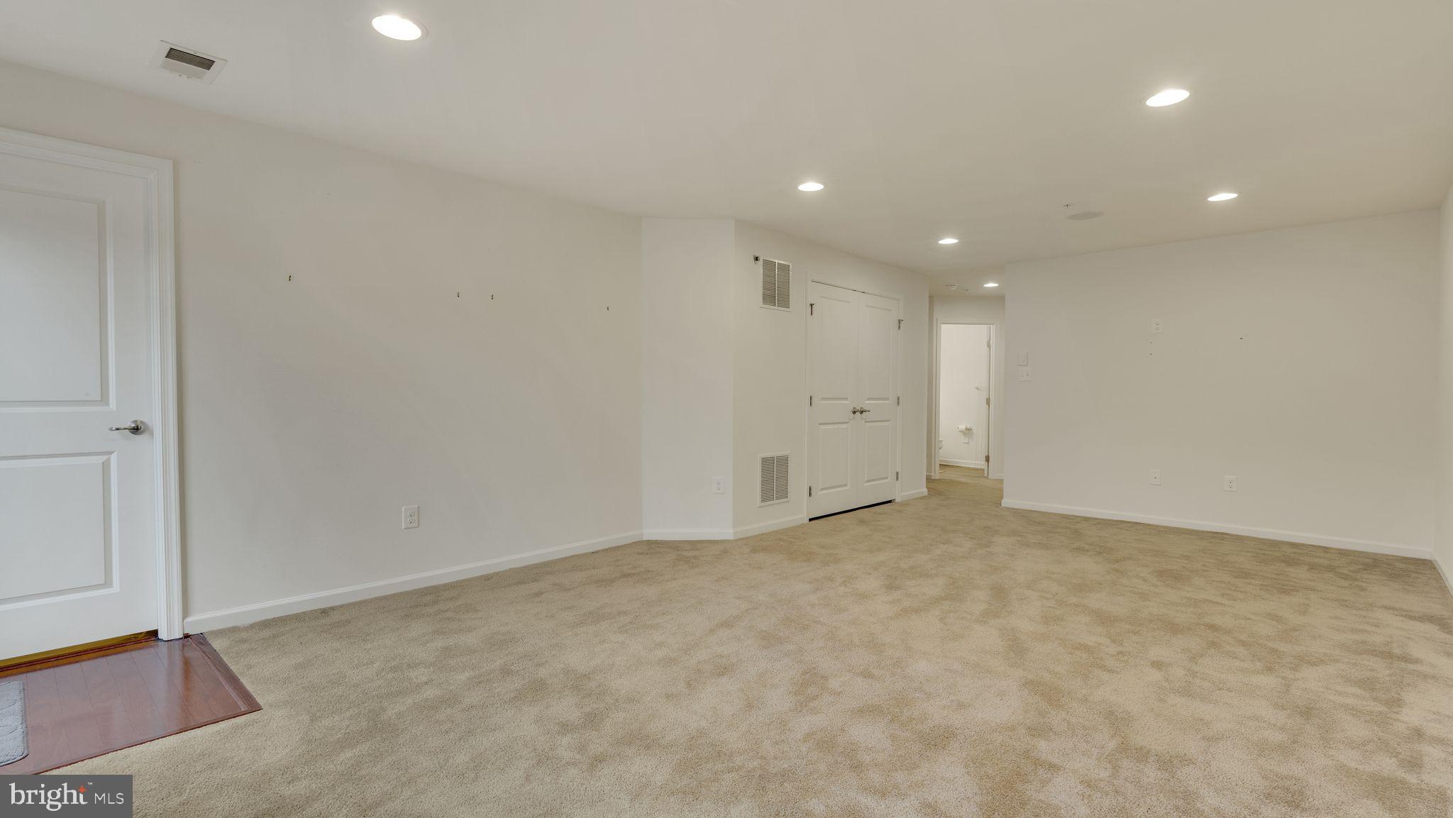 FIELDSIDE AT ST CHARLES - Residential