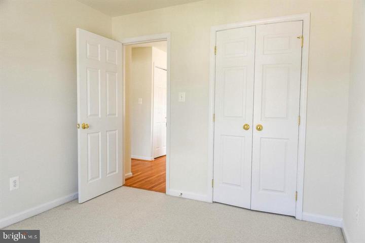 DAHLIA PARK OF WILDEWOOD - Residential Lease