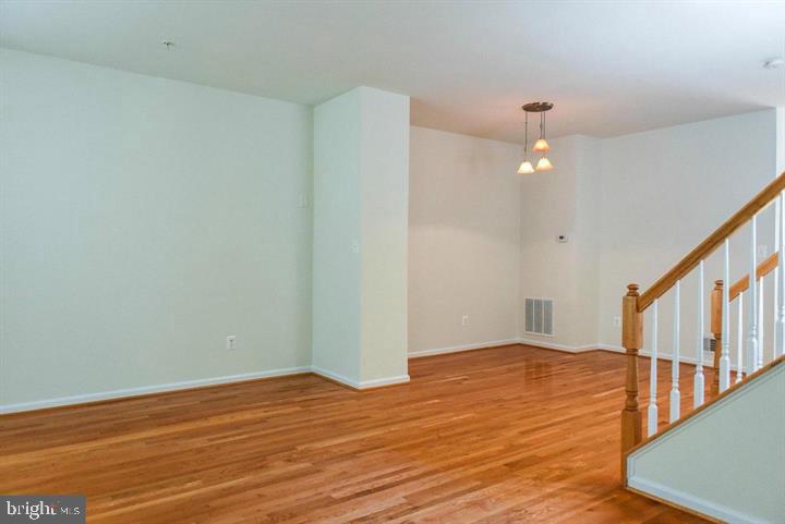 DAHLIA PARK OF WILDEWOOD - Residential Lease