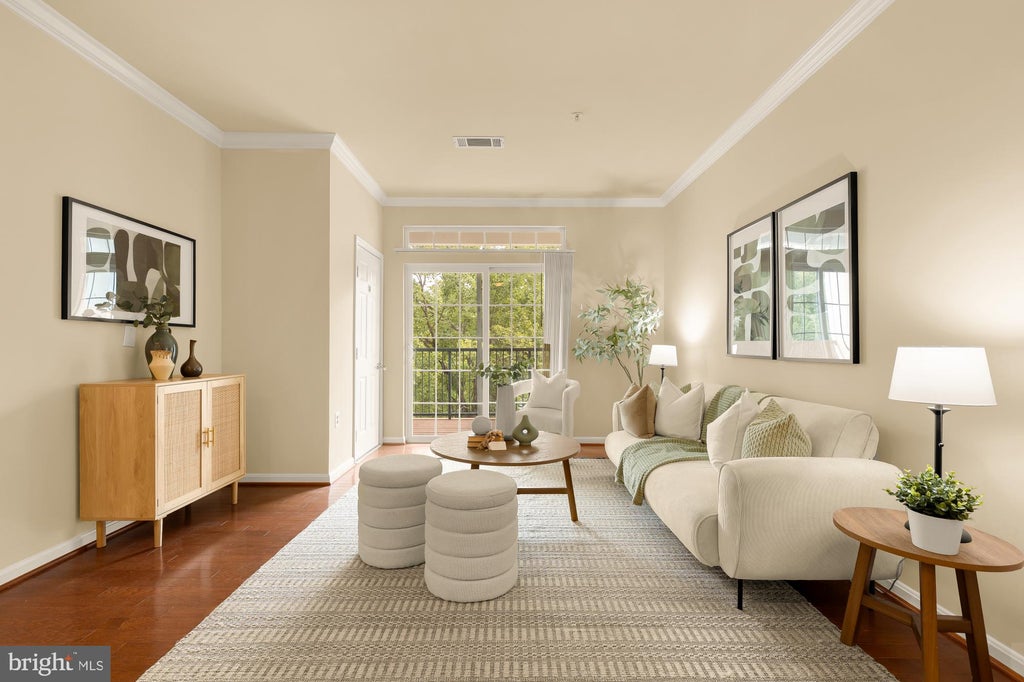 Photo of 2301 25th Street S #4-205, ARLINGTON, VA 22206 (MLS # VAAR2079968)