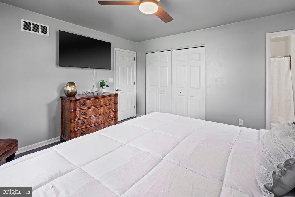 FARMINGTON - Residential