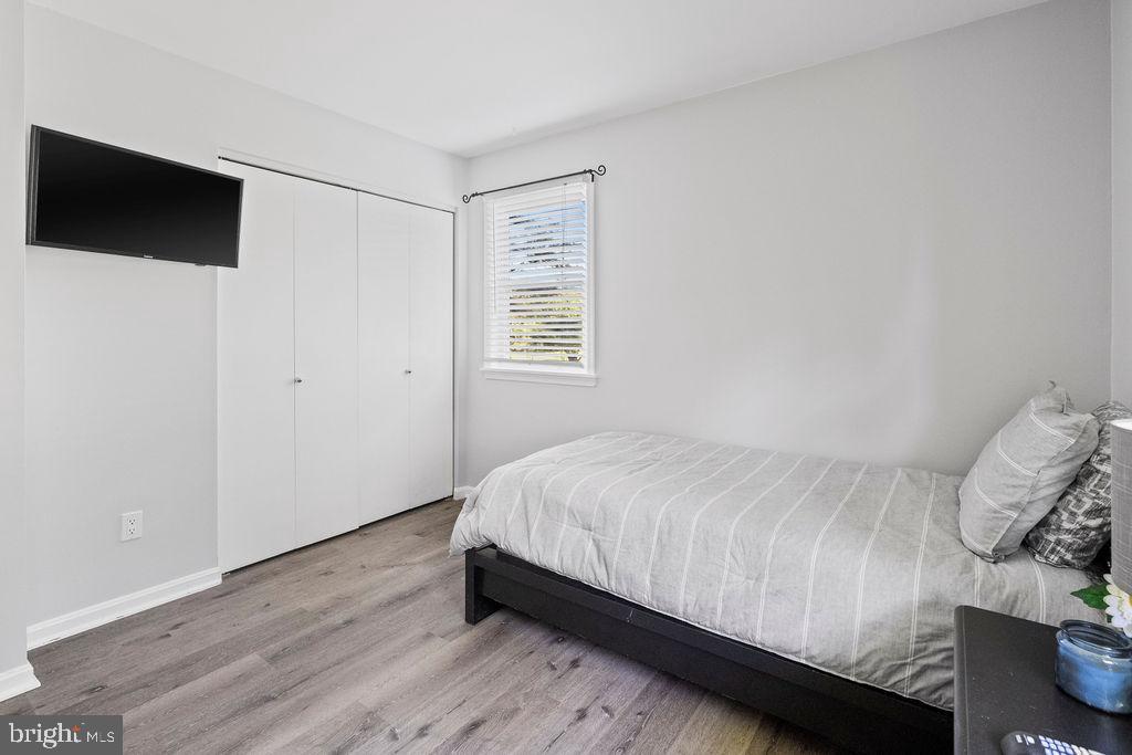 FARMINGTON - Residential