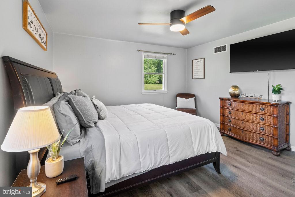 FARMINGTON - Residential