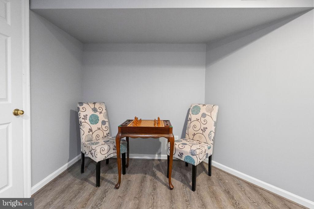 FARMINGTON - Residential