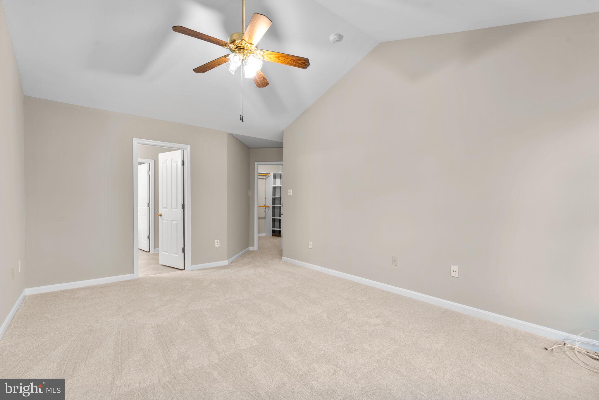 KINGSVIEW VILLAGE - Residential