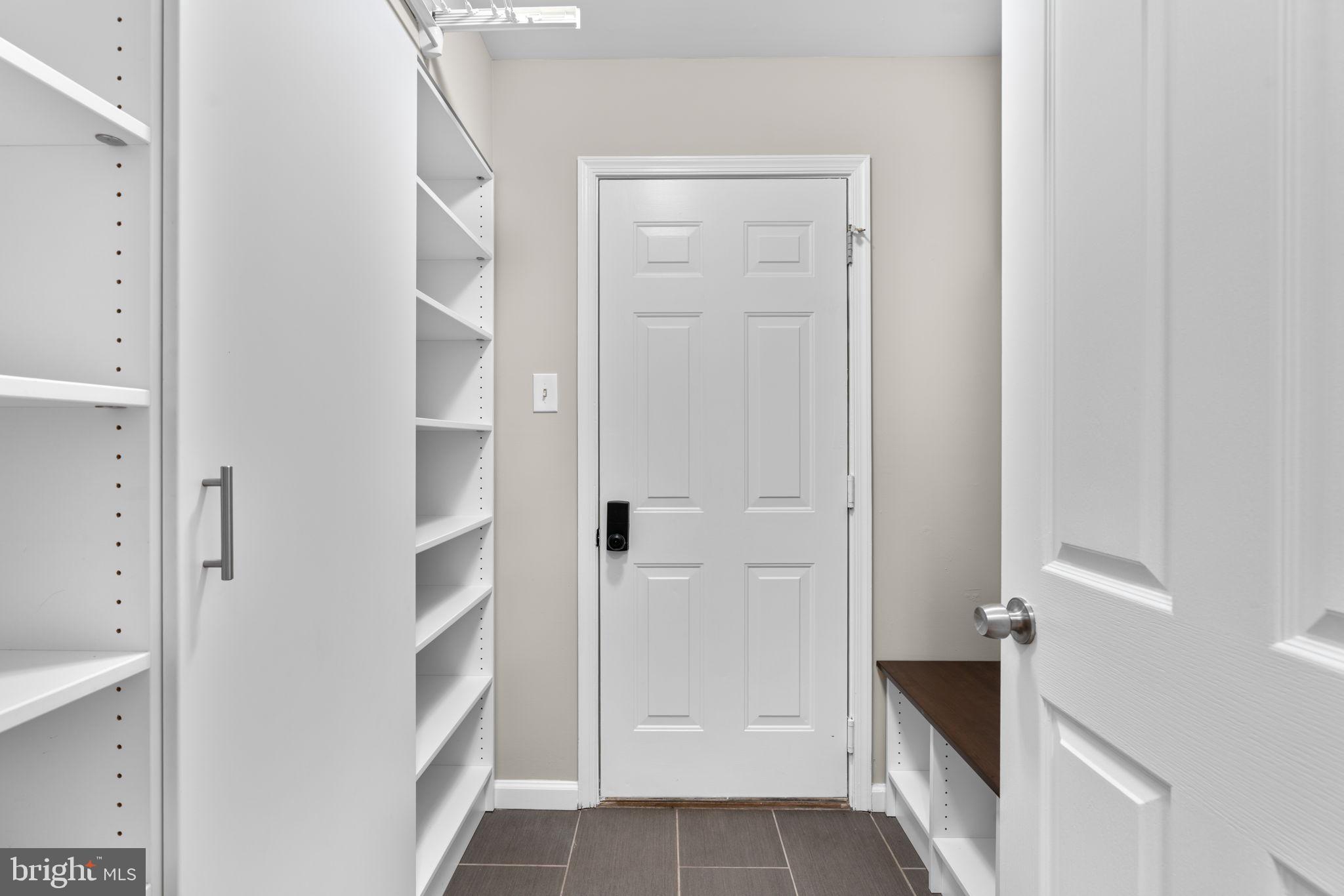 KINGSVIEW VILLAGE - Residential