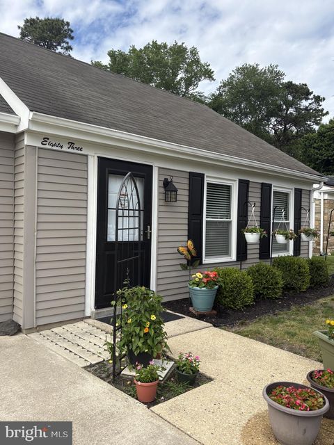 Homes For Rent - 83 Sheffield Place<br/> SOUTHAMPTON, NJ 08088