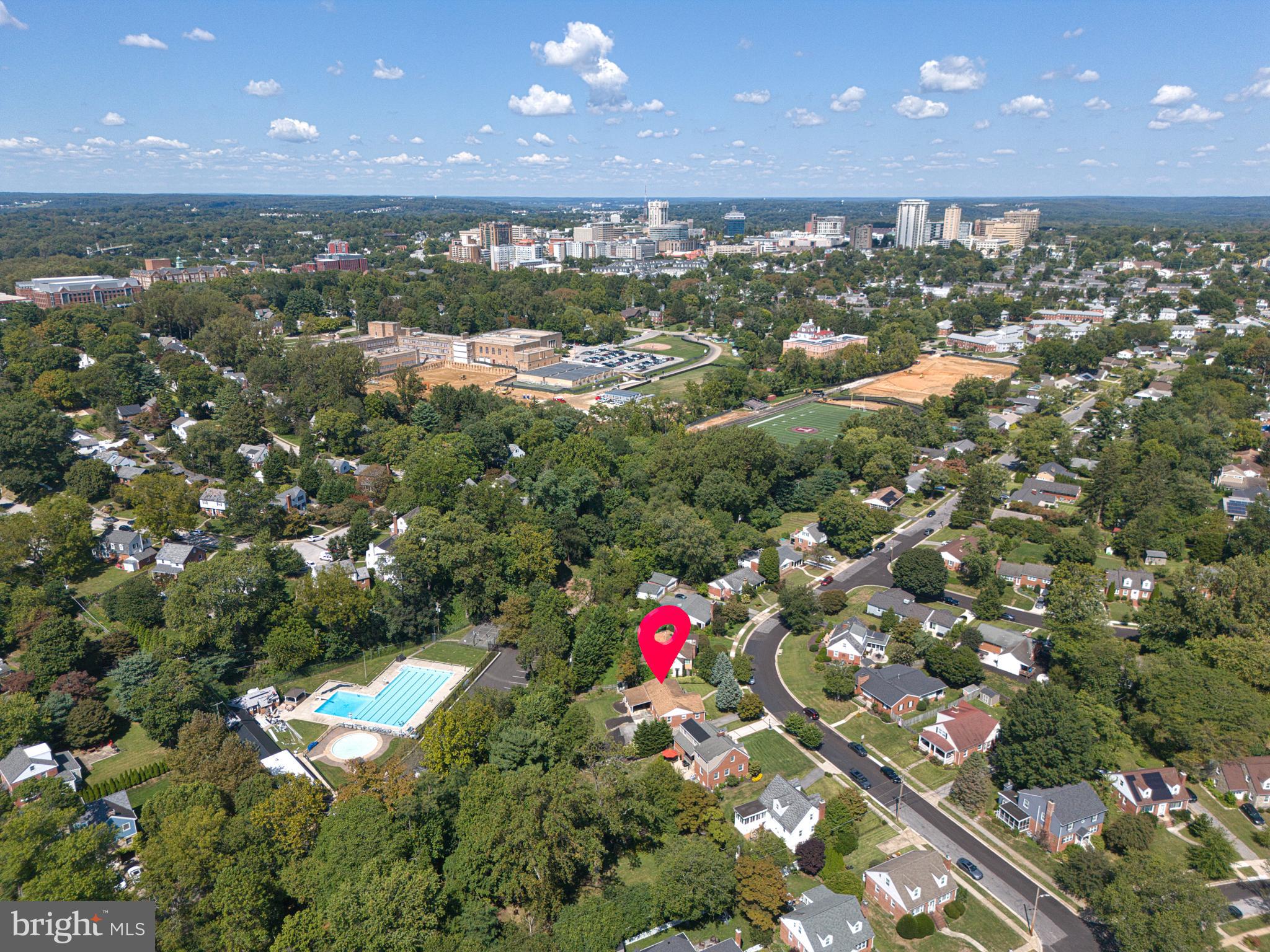 KNOLLWOOD - Residential