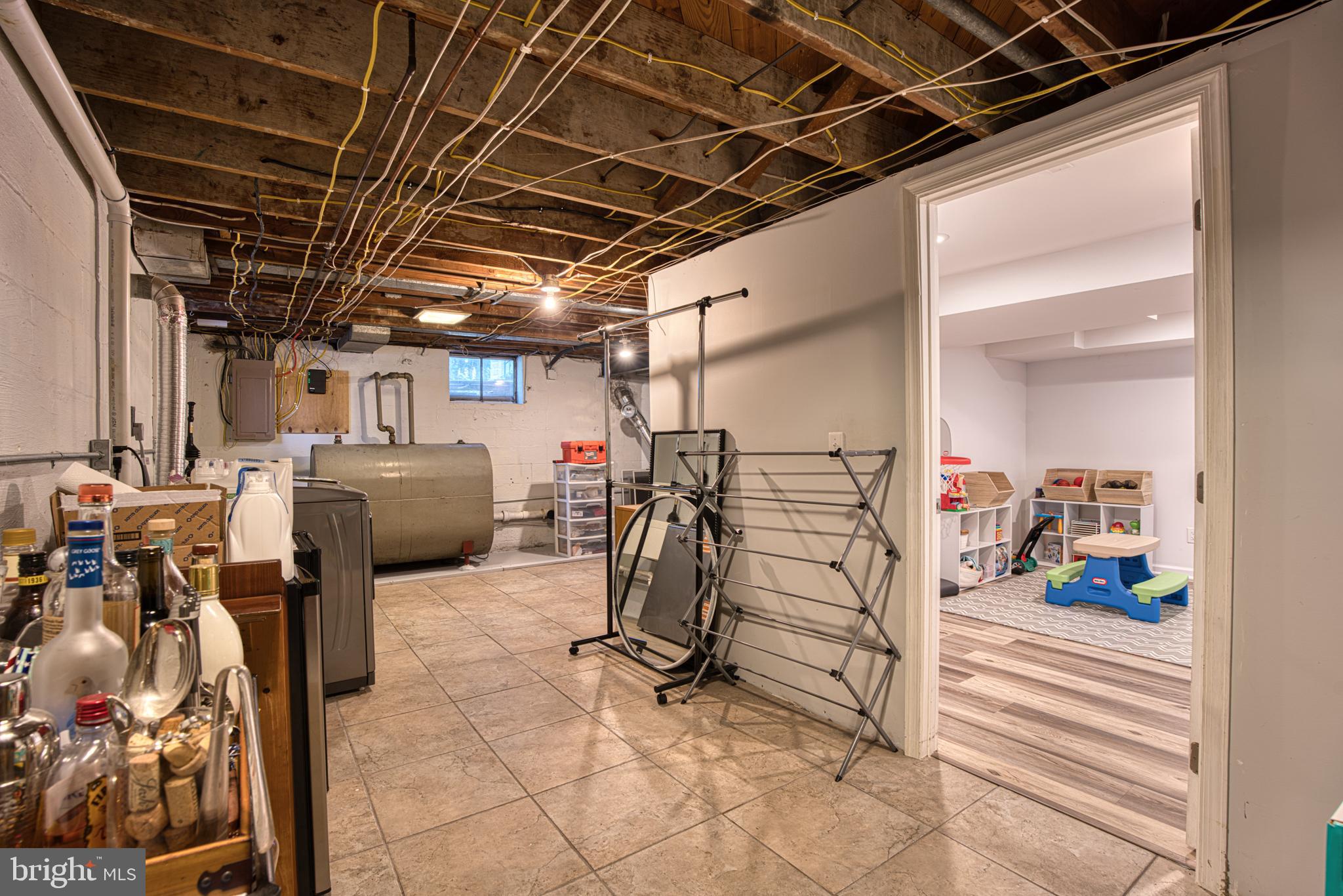 KNOLLWOOD - Residential