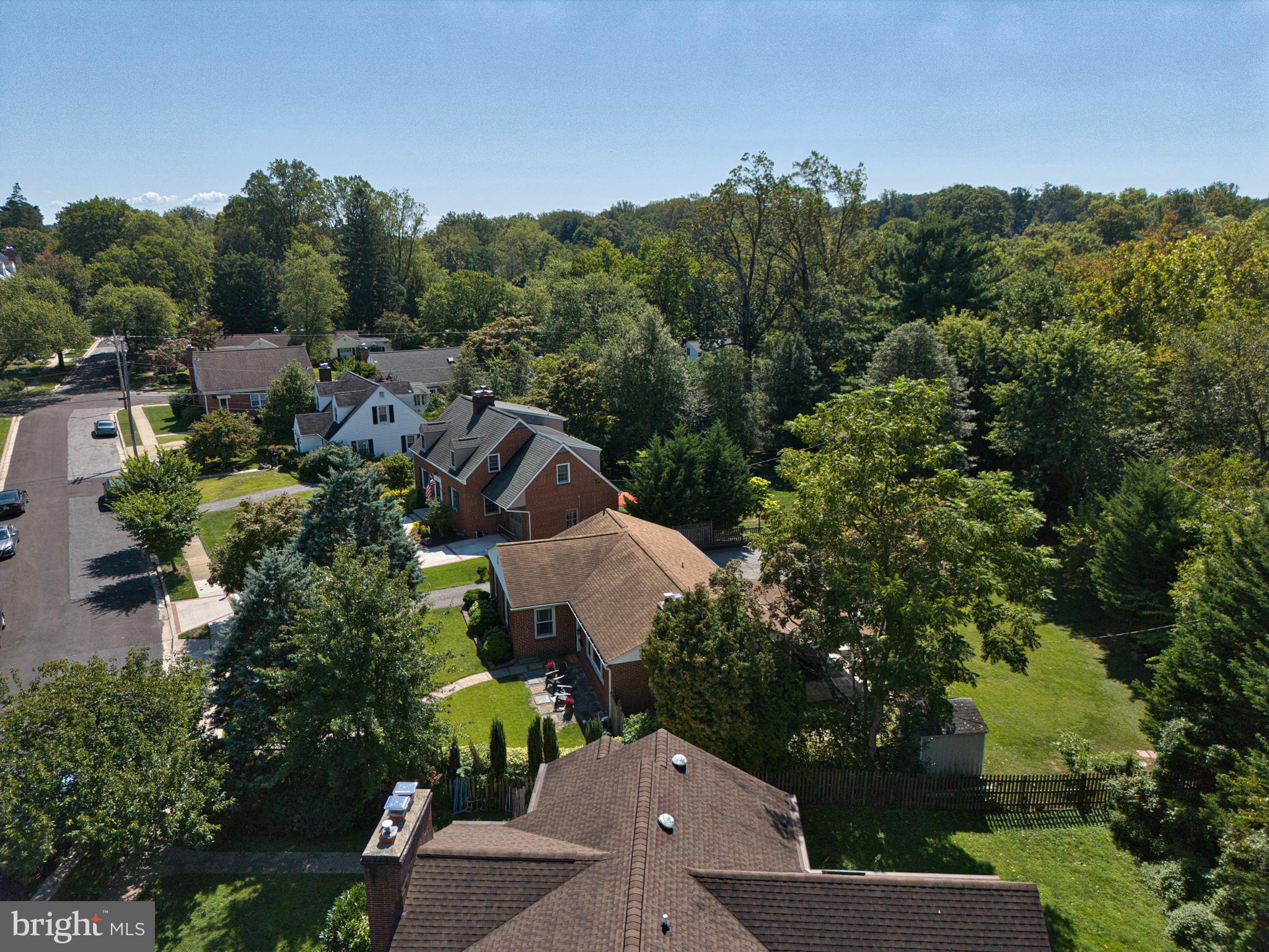 KNOLLWOOD - Residential