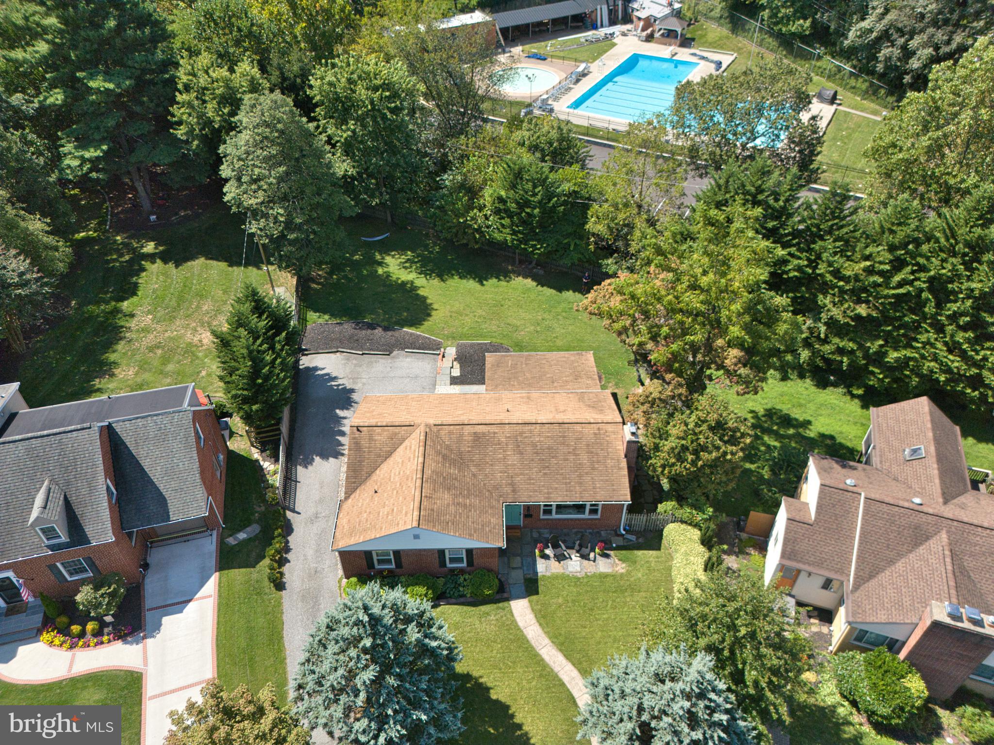 KNOLLWOOD - Residential