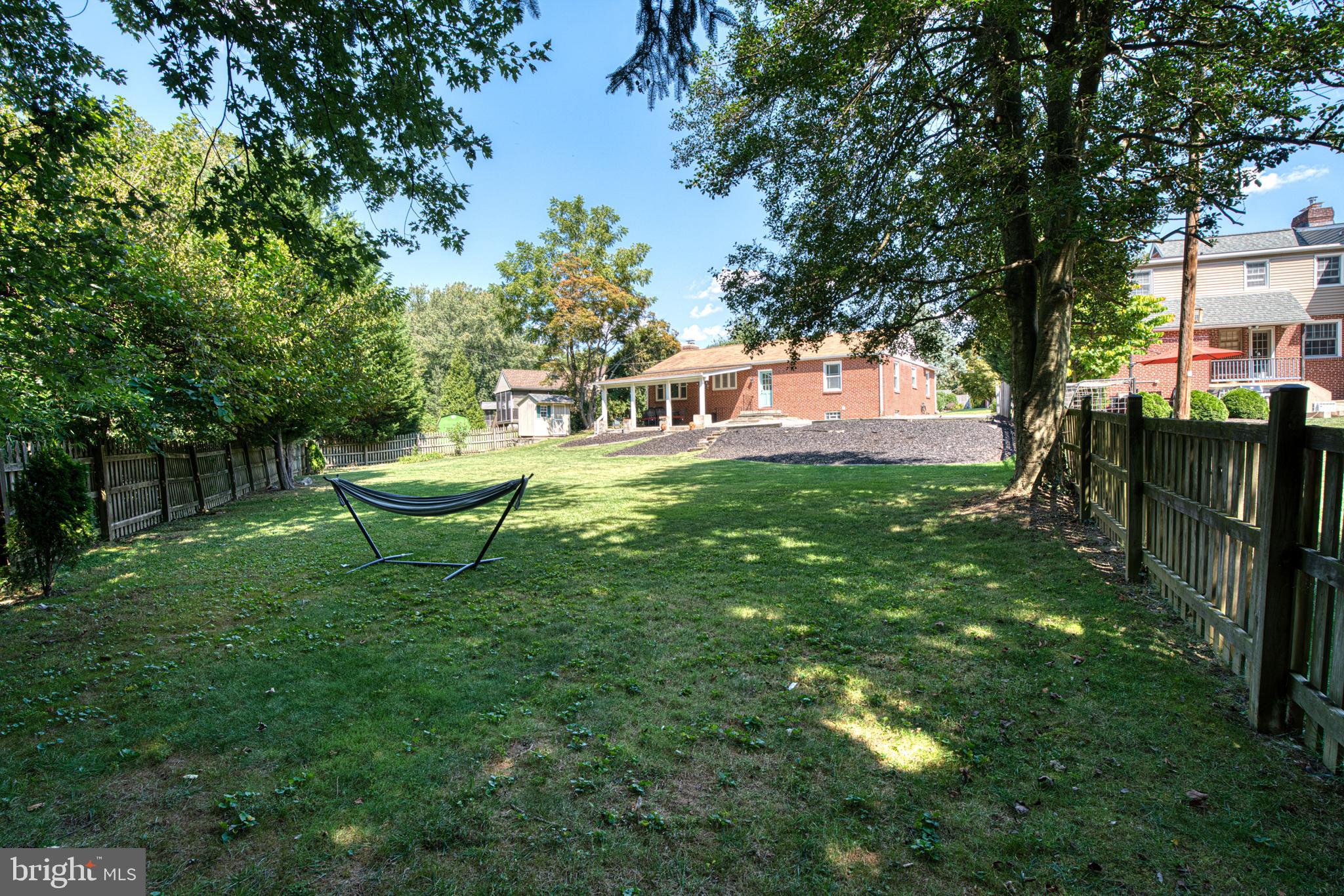 KNOLLWOOD - Residential