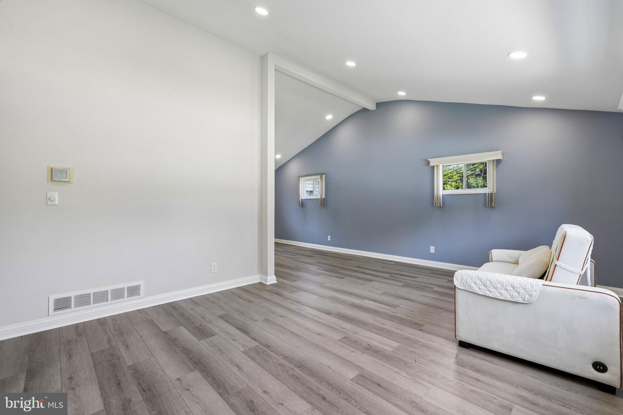 3326 SOUTHGREEN ROAD