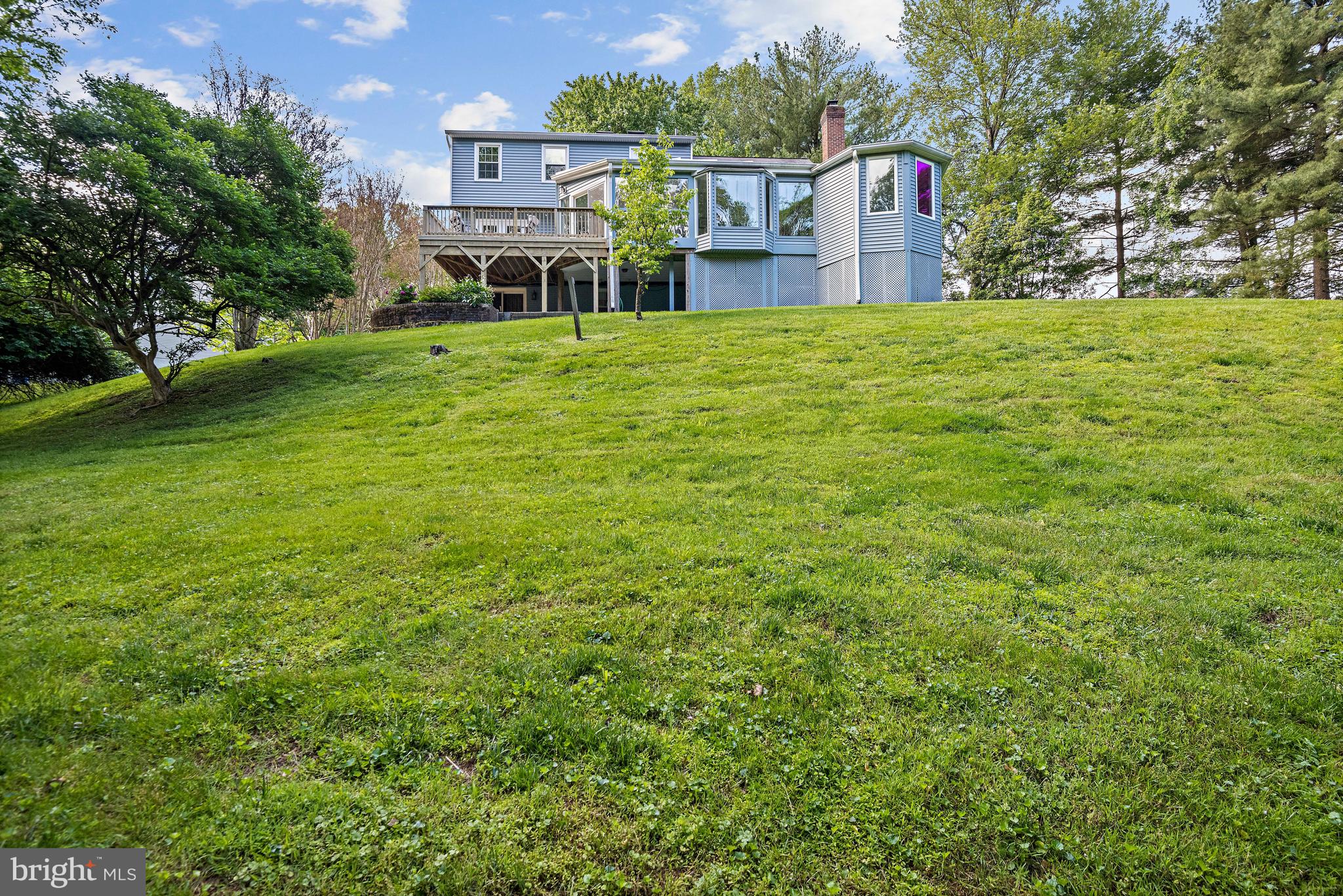 WOLFTRAP MEADOWS - Residential