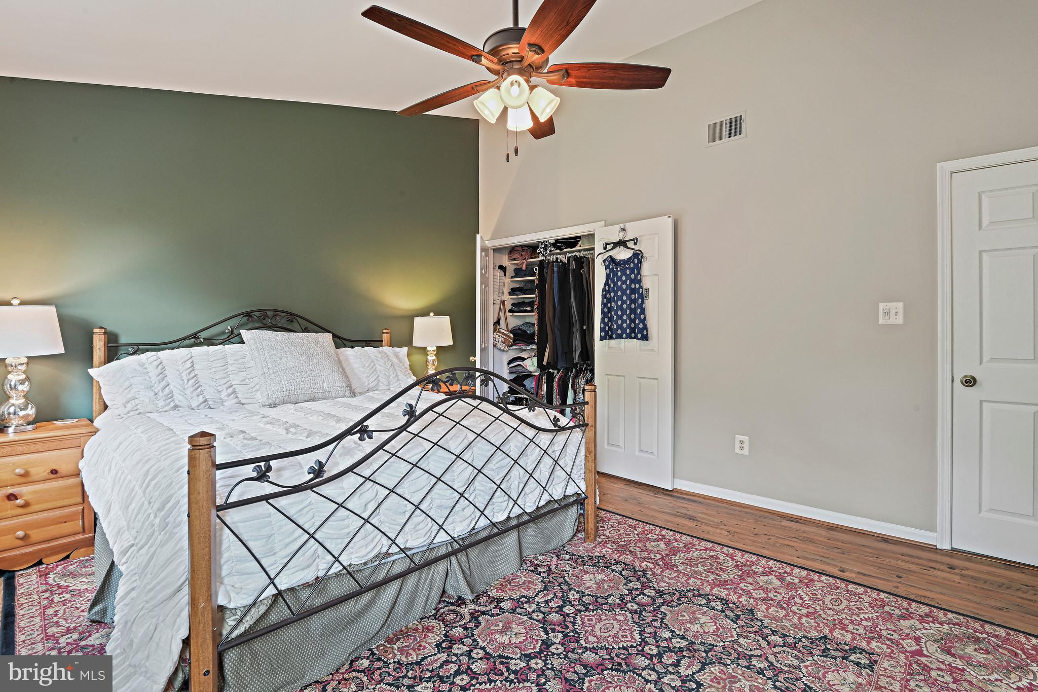 WOLFTRAP MEADOWS - Residential