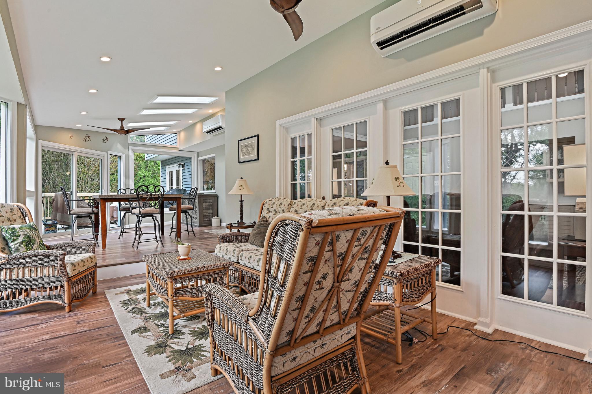 WOLFTRAP MEADOWS - Residential