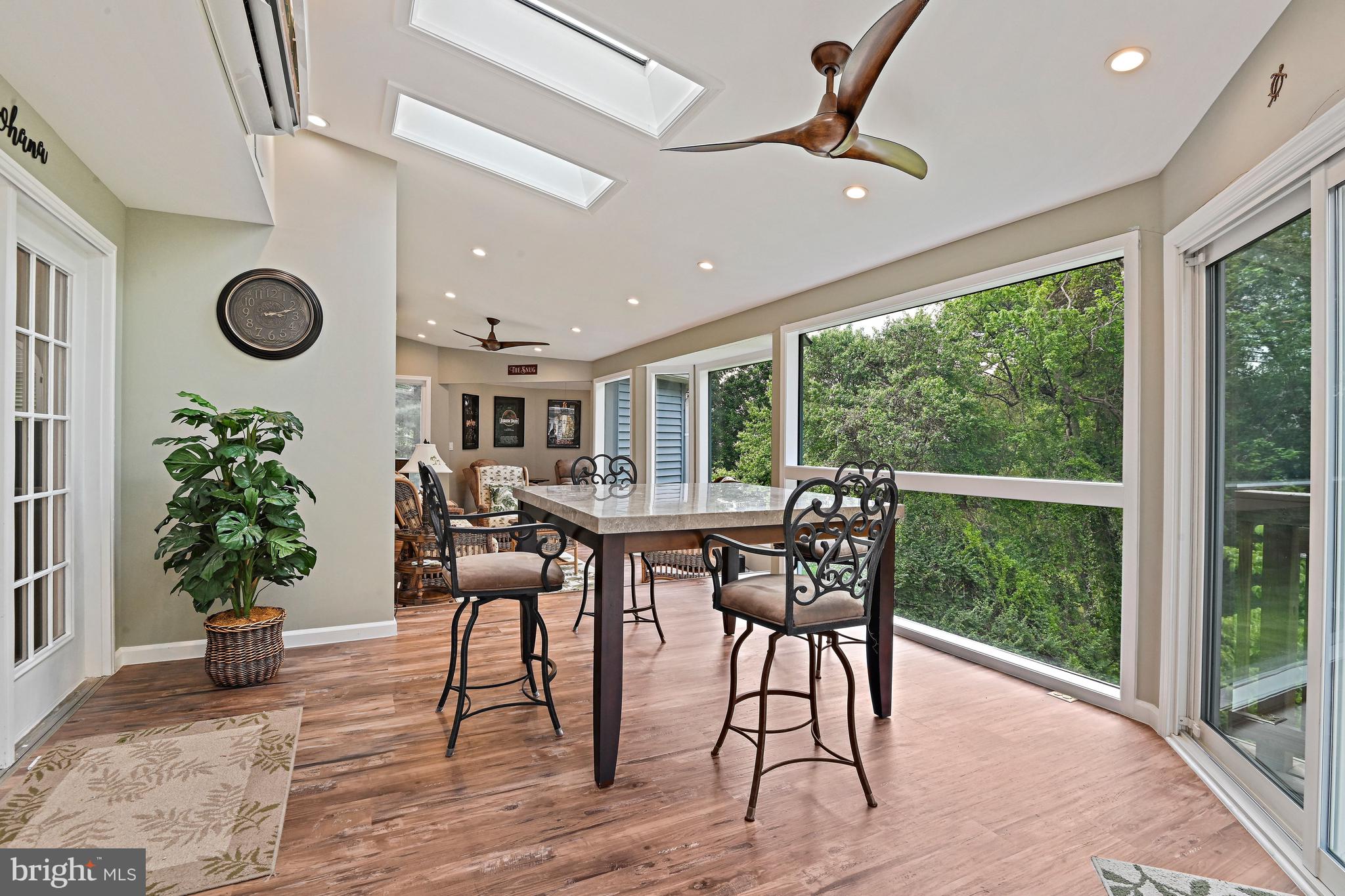 WOLFTRAP MEADOWS - Residential