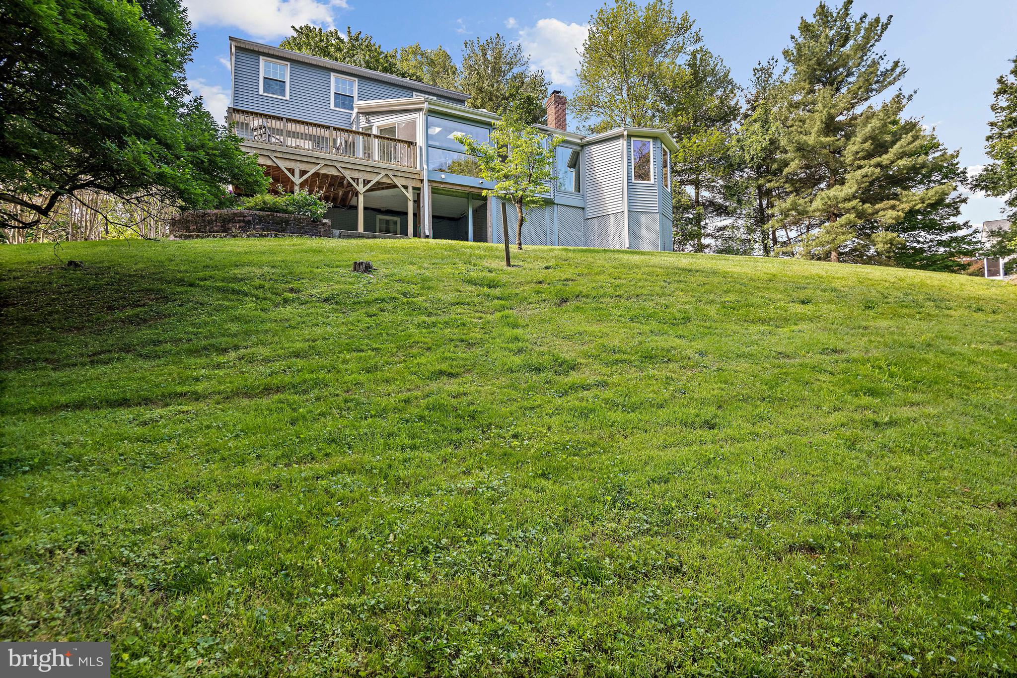 WOLFTRAP MEADOWS - Residential