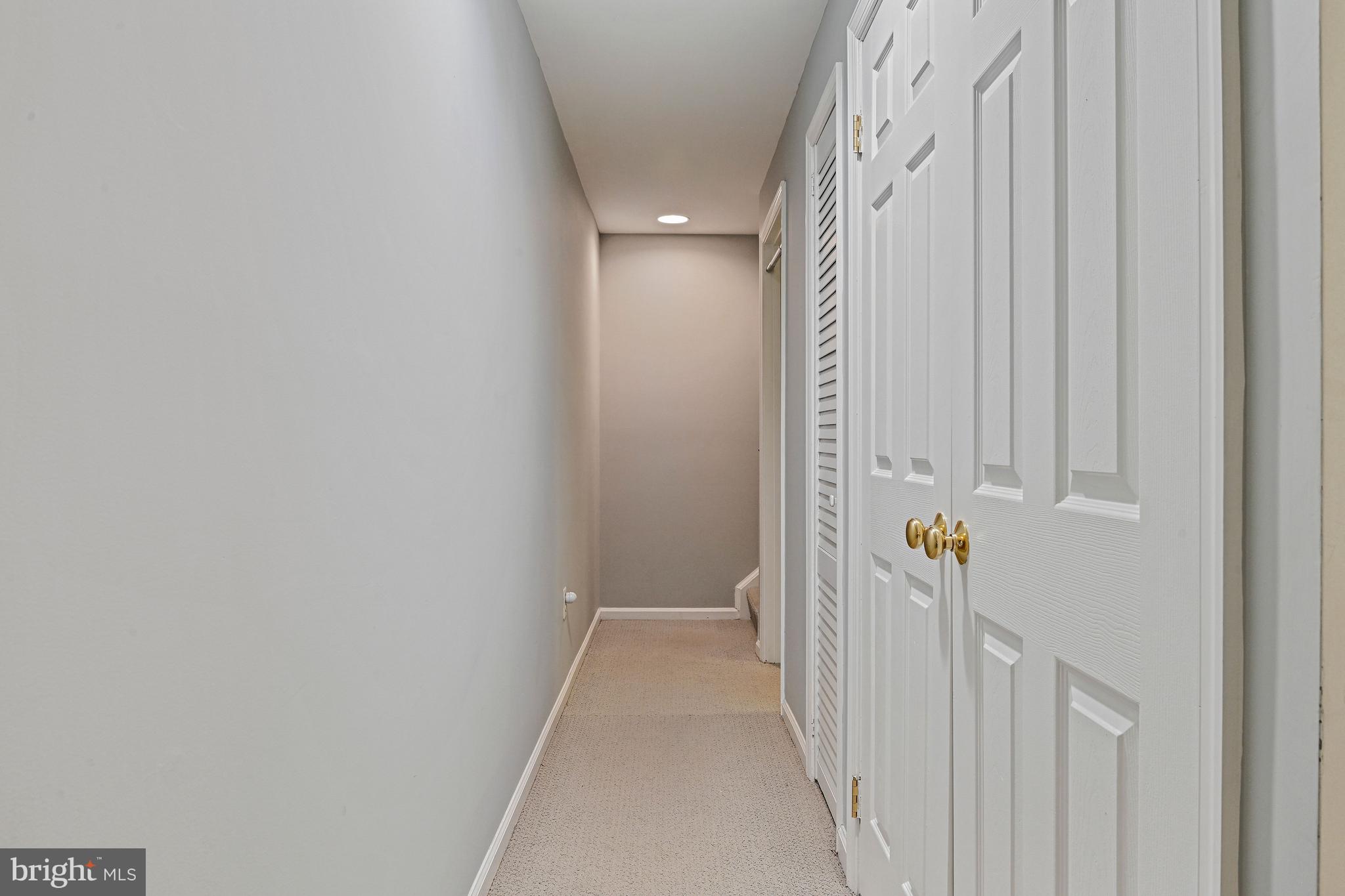 WOLFTRAP MEADOWS - Residential