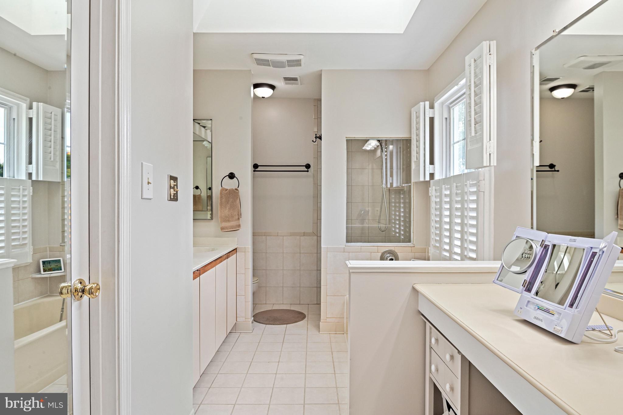 WOLFTRAP MEADOWS - Residential