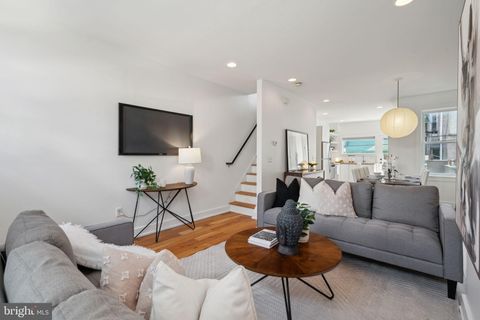 2047 S GARNET STREET PHILADELPHIA PA 19145