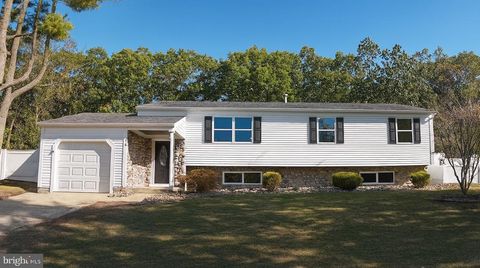 16 VILLA DRIVE BERLIN NJ 08009