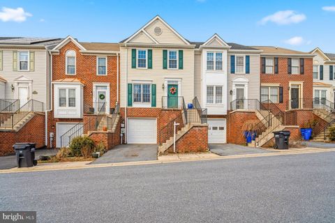 Townhouse For Sale - 6657 Harbor Light Way<br/> NEW MARKET, MD 21774