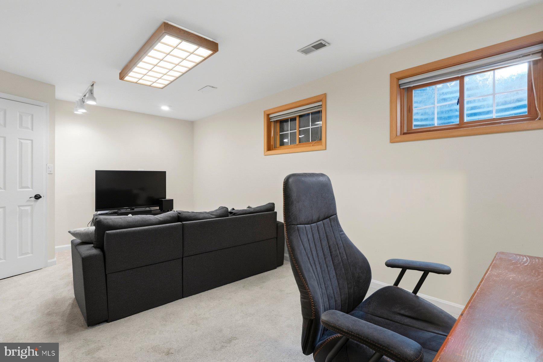 NORTH SHORE - Residential