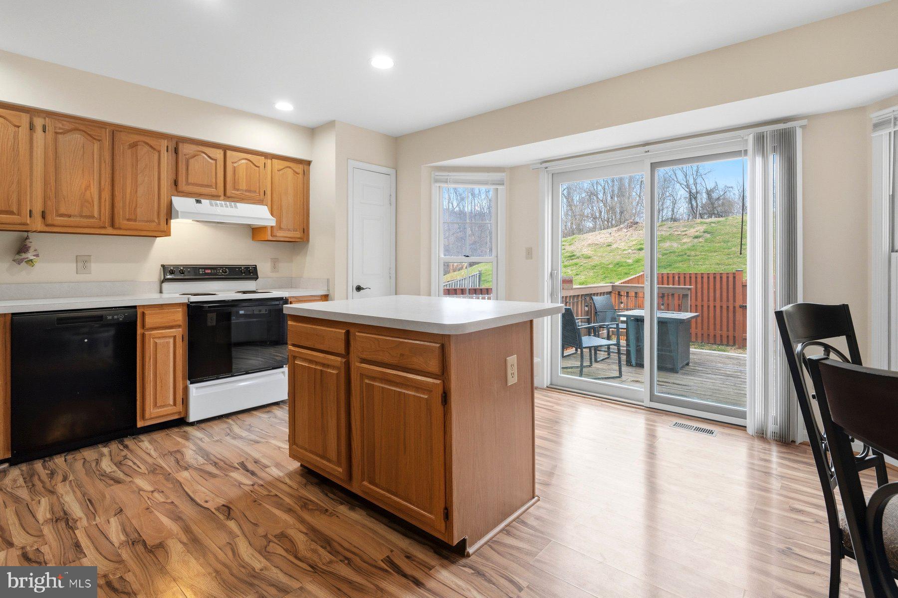 NORTH SHORE - Residential