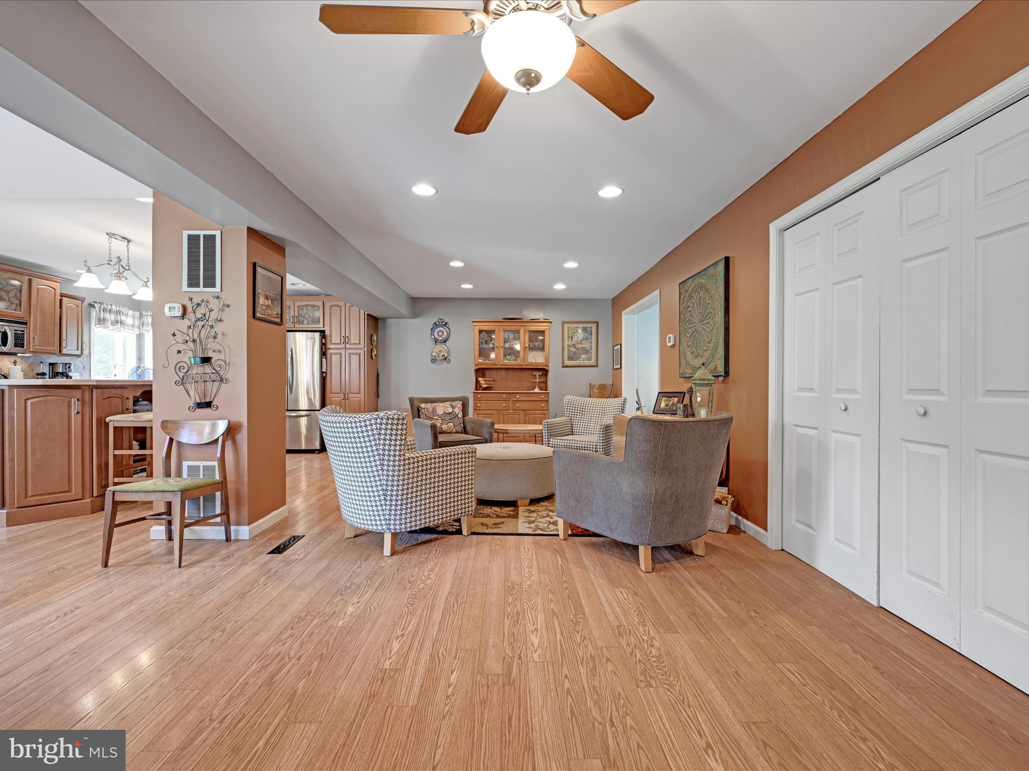 THISTLEDOWN - Residential