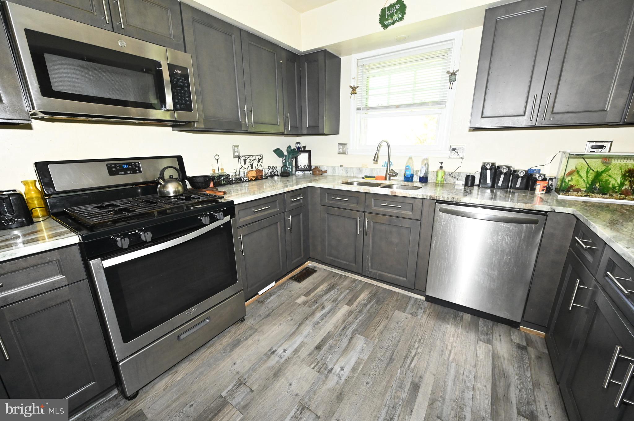 GLENARDEN HEIGHTS - Residential