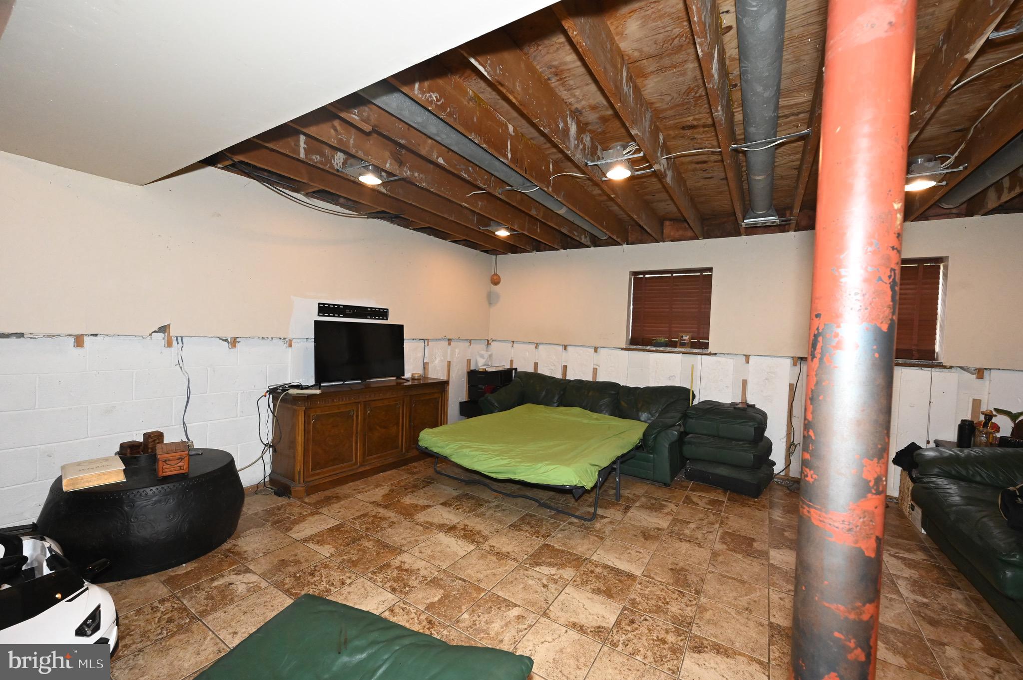 GLENARDEN HEIGHTS - Residential