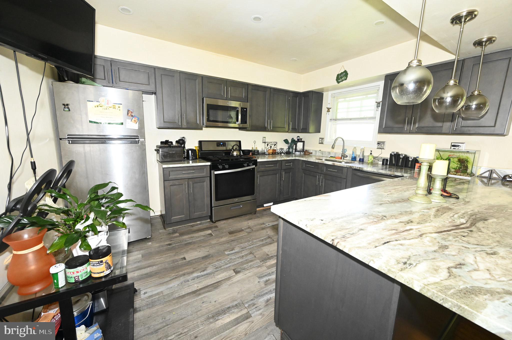 GLENARDEN HEIGHTS - Residential