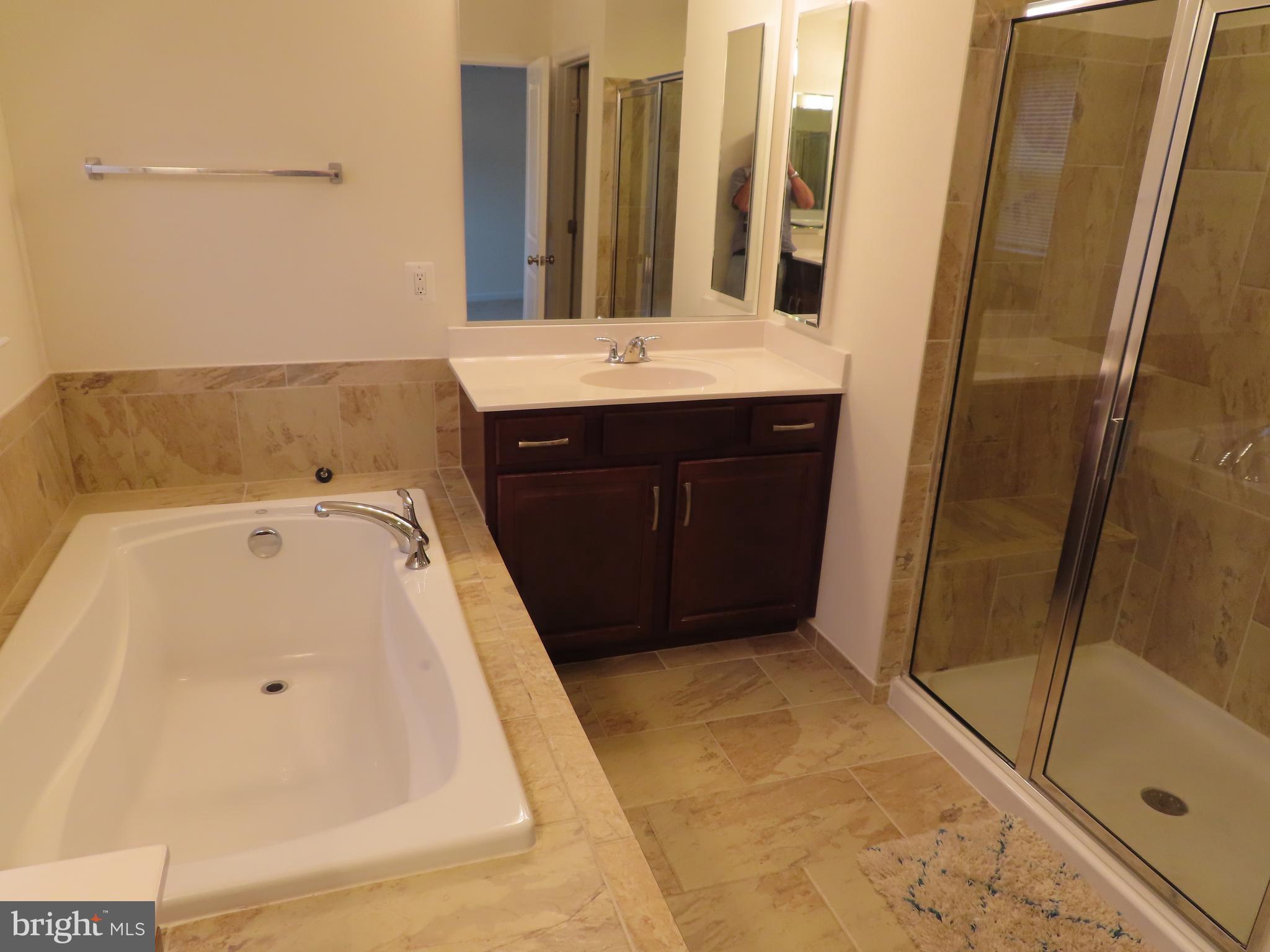 EASTVIEW AT STONE RIDGE - Residential Lease