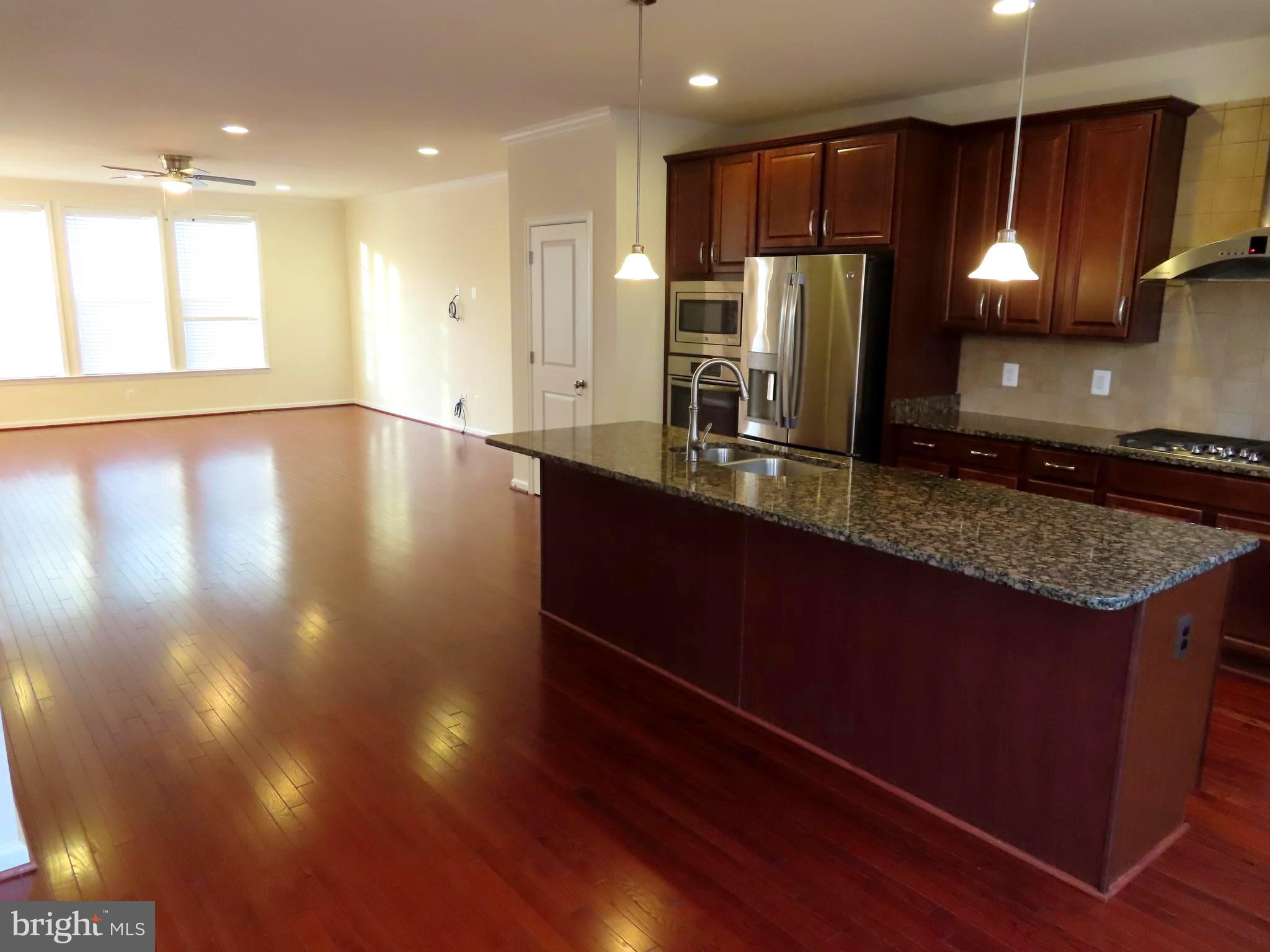 EASTVIEW AT STONE RIDGE - Residential Lease