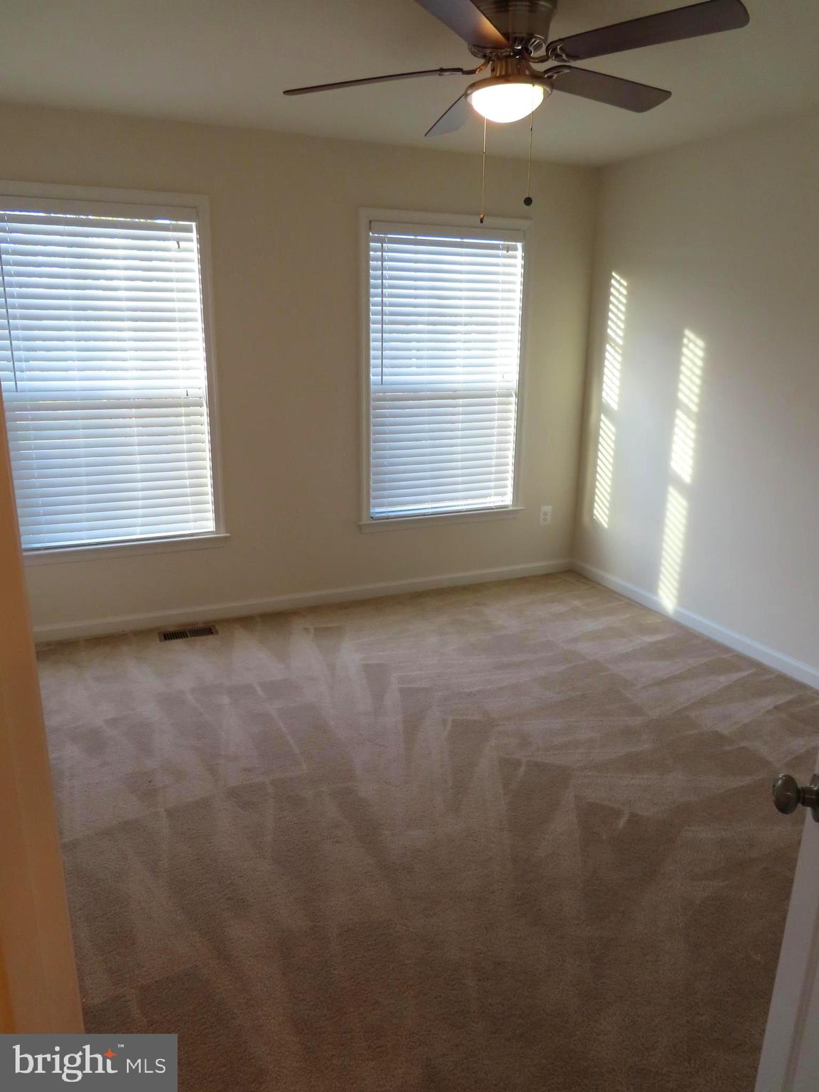 EASTVIEW AT STONE RIDGE - Residential Lease