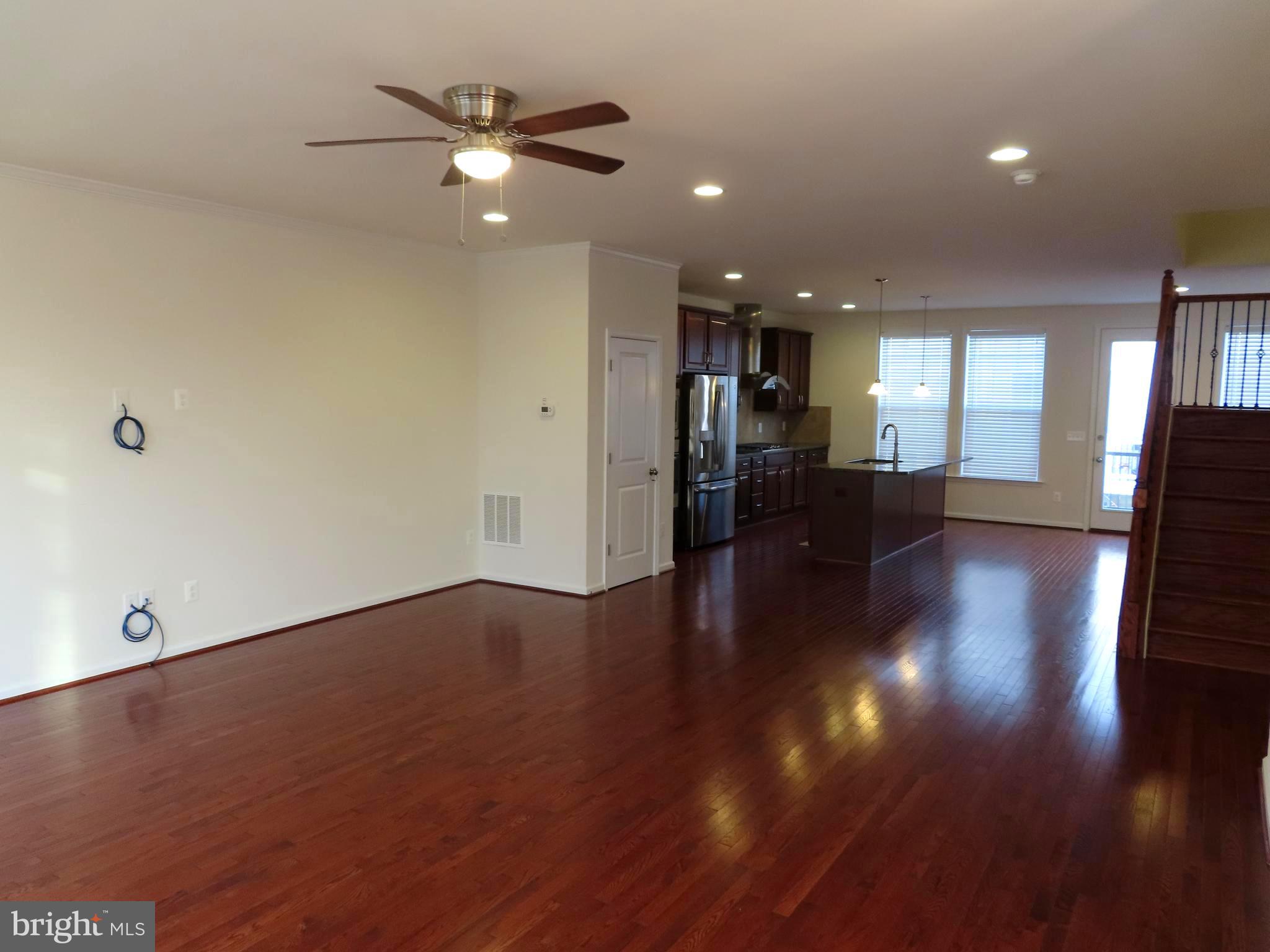 EASTVIEW AT STONE RIDGE - Residential Lease