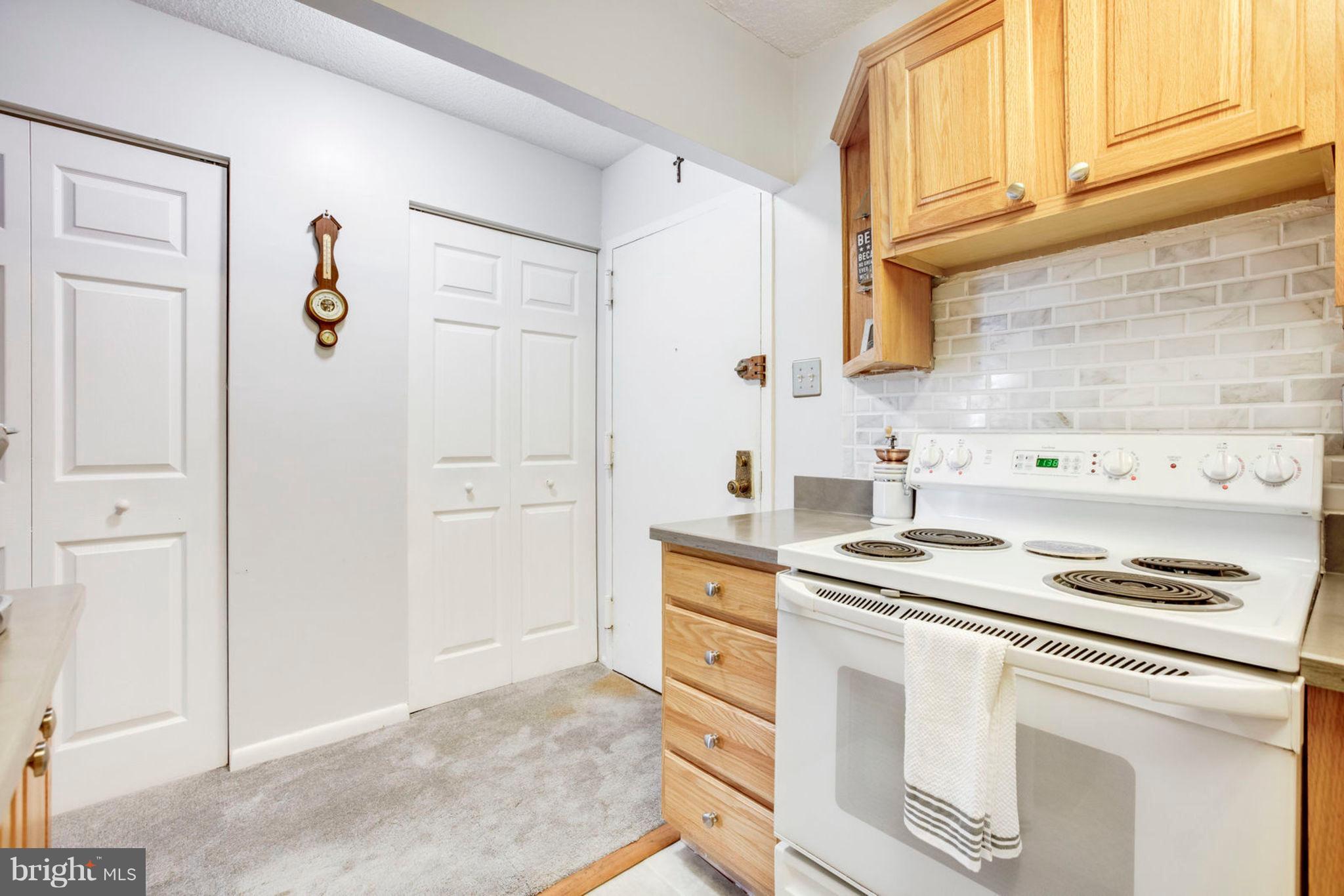 HUNTING CREEK CLUB - Residential Lease