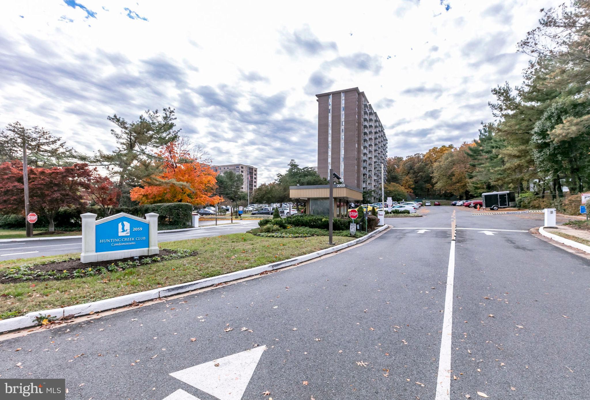 HUNTING CREEK CLUB - Residential Lease