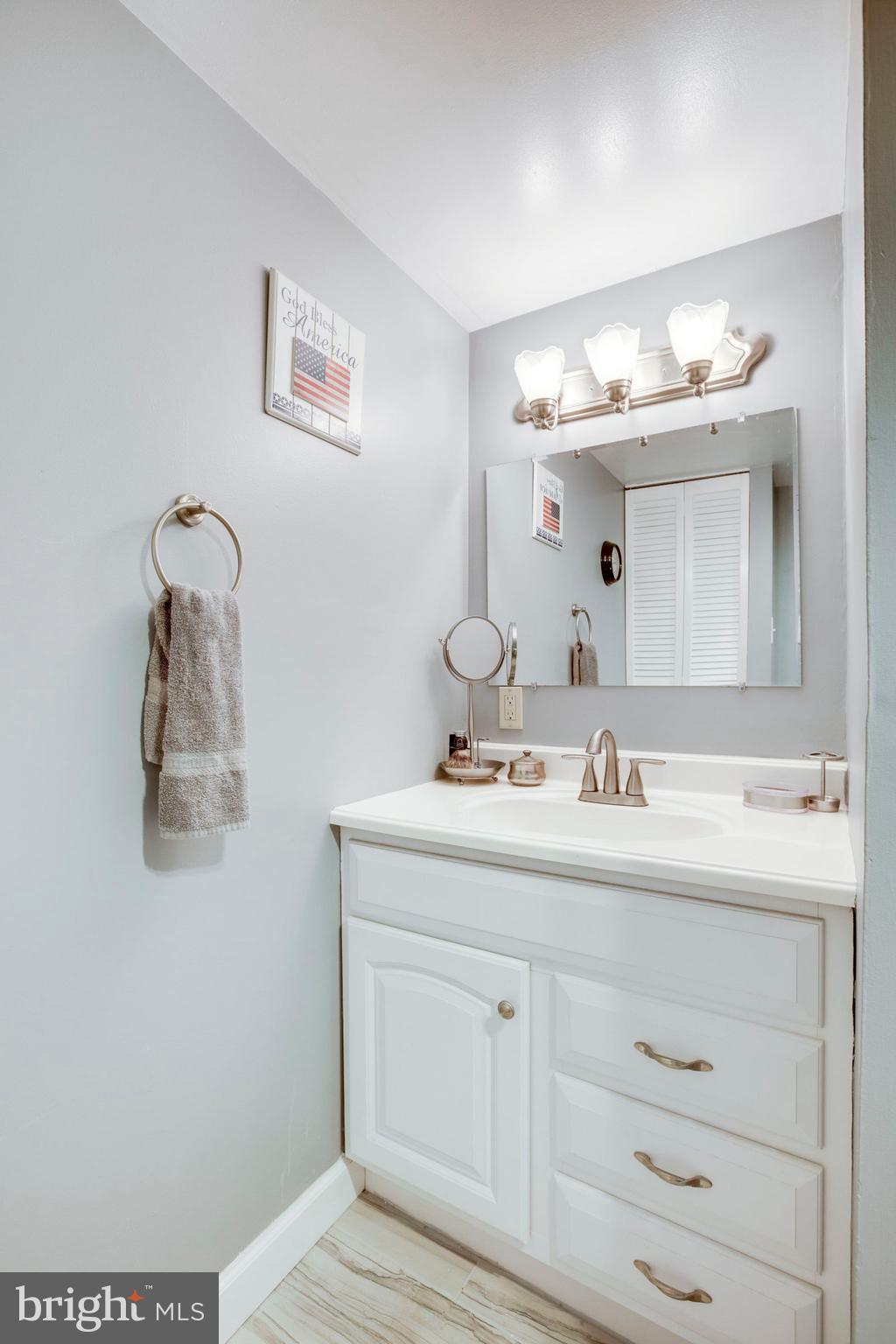 HUNTING CREEK CLUB - Residential Lease