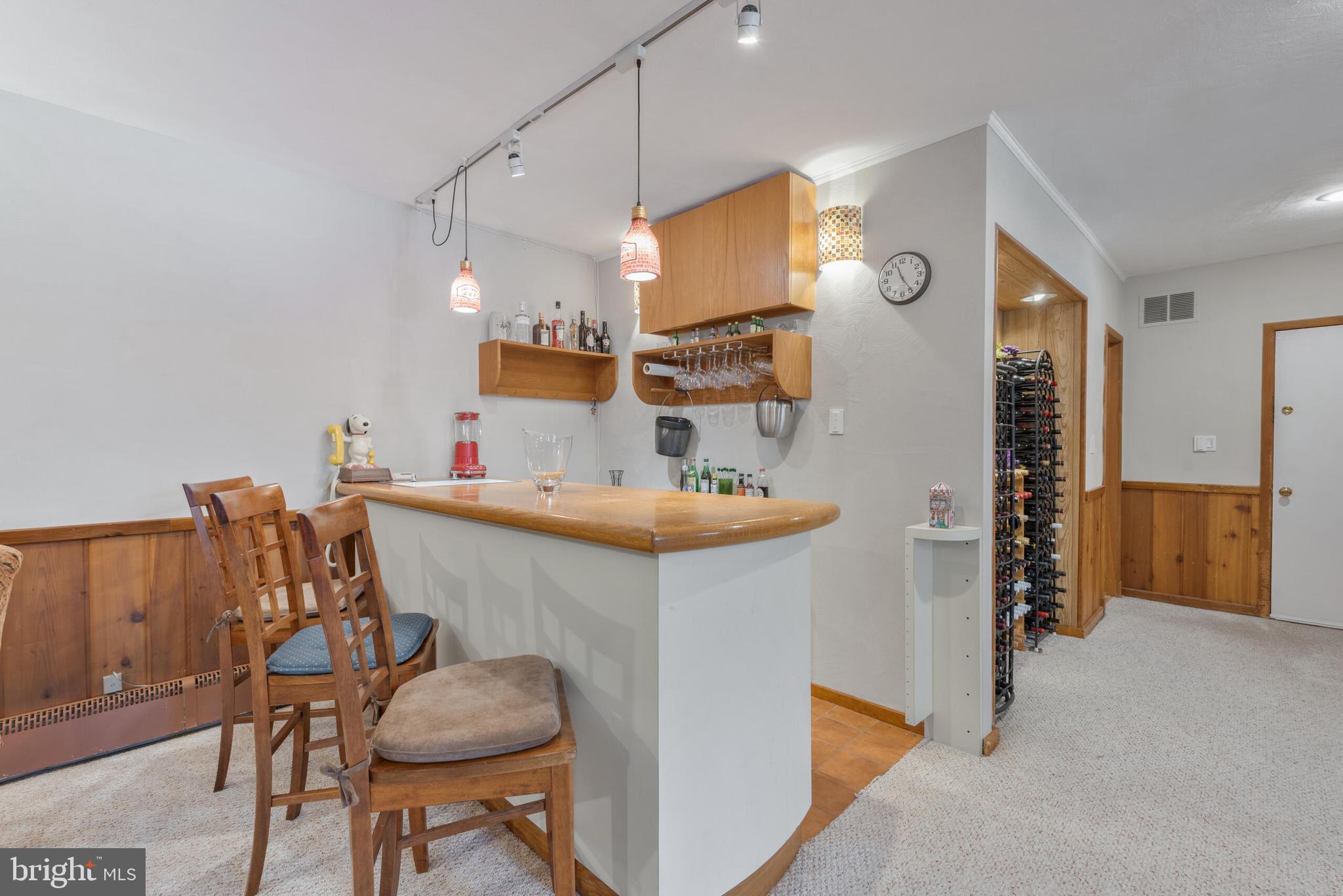 RIVERCREST - Residential