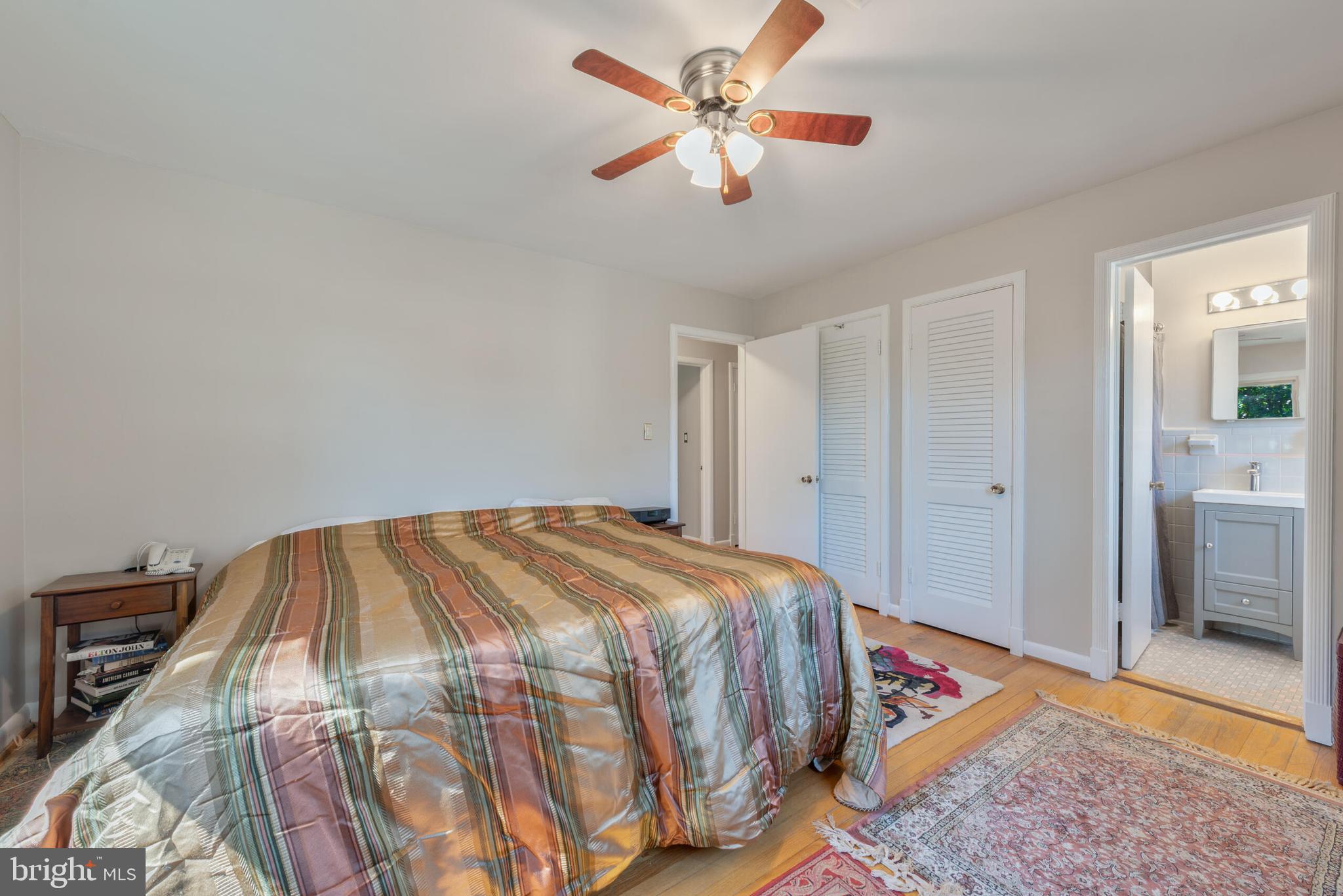 RIVERCREST - Residential