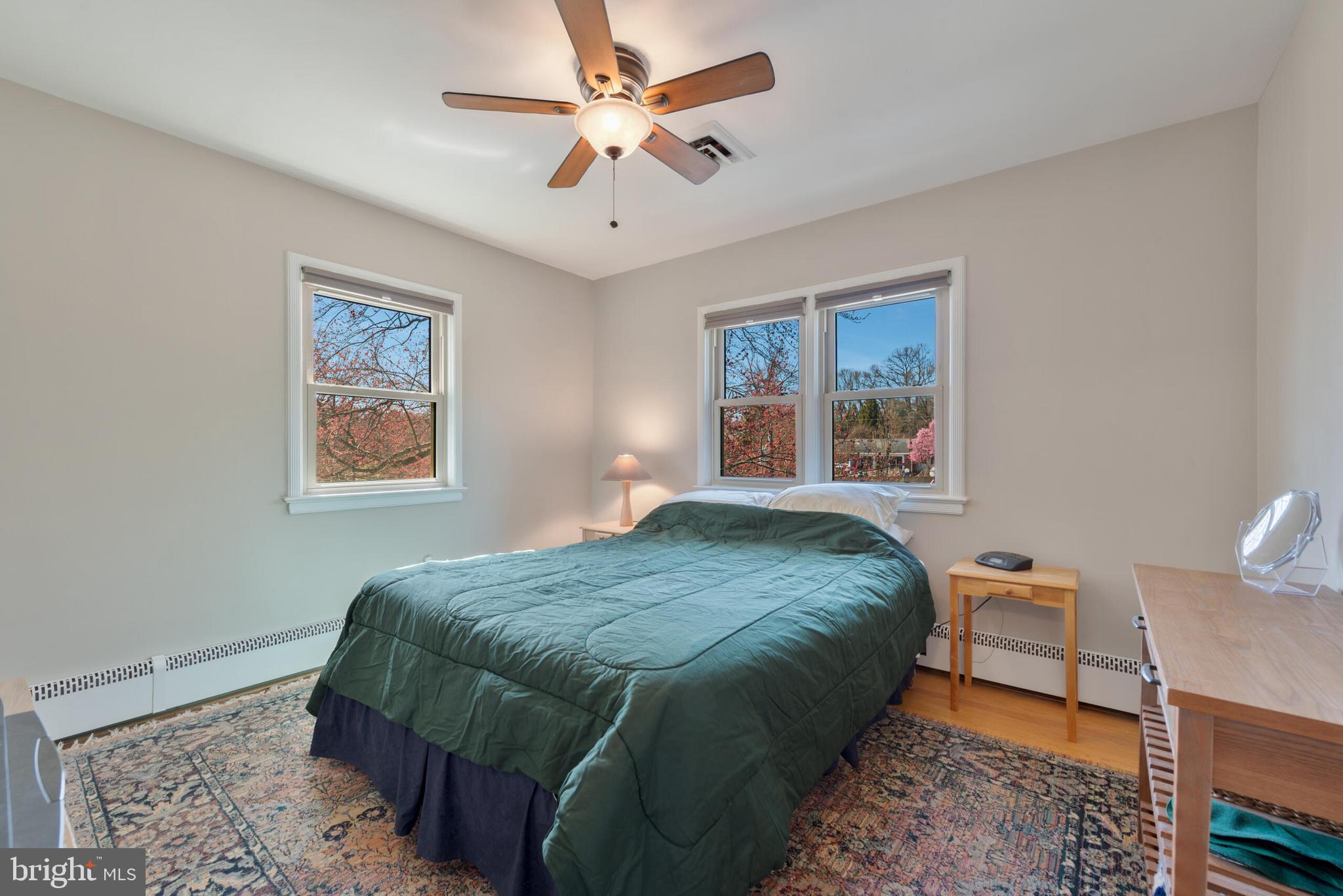 RIVERCREST - Residential