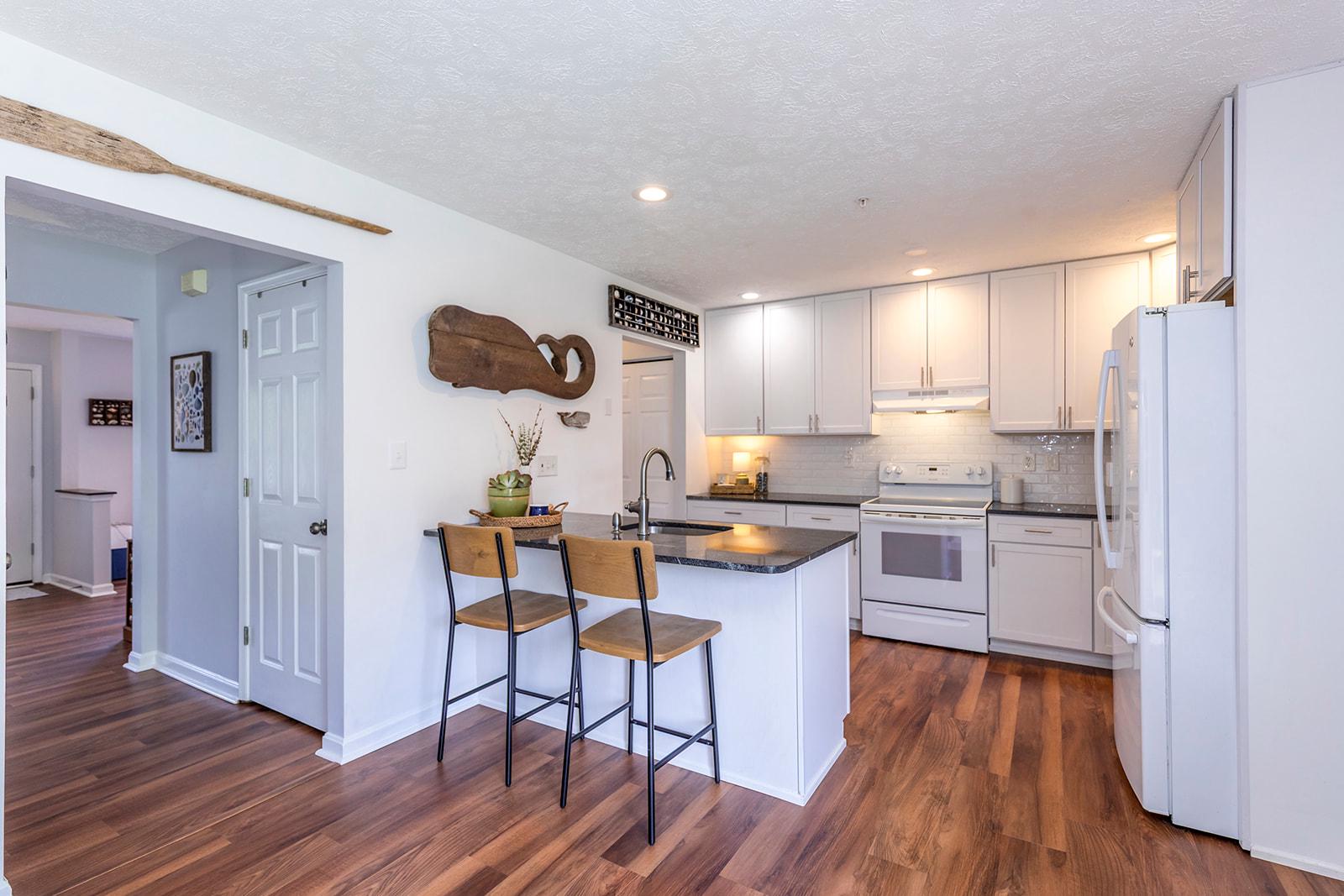 MEADOWS AT BAR KESS - Residential