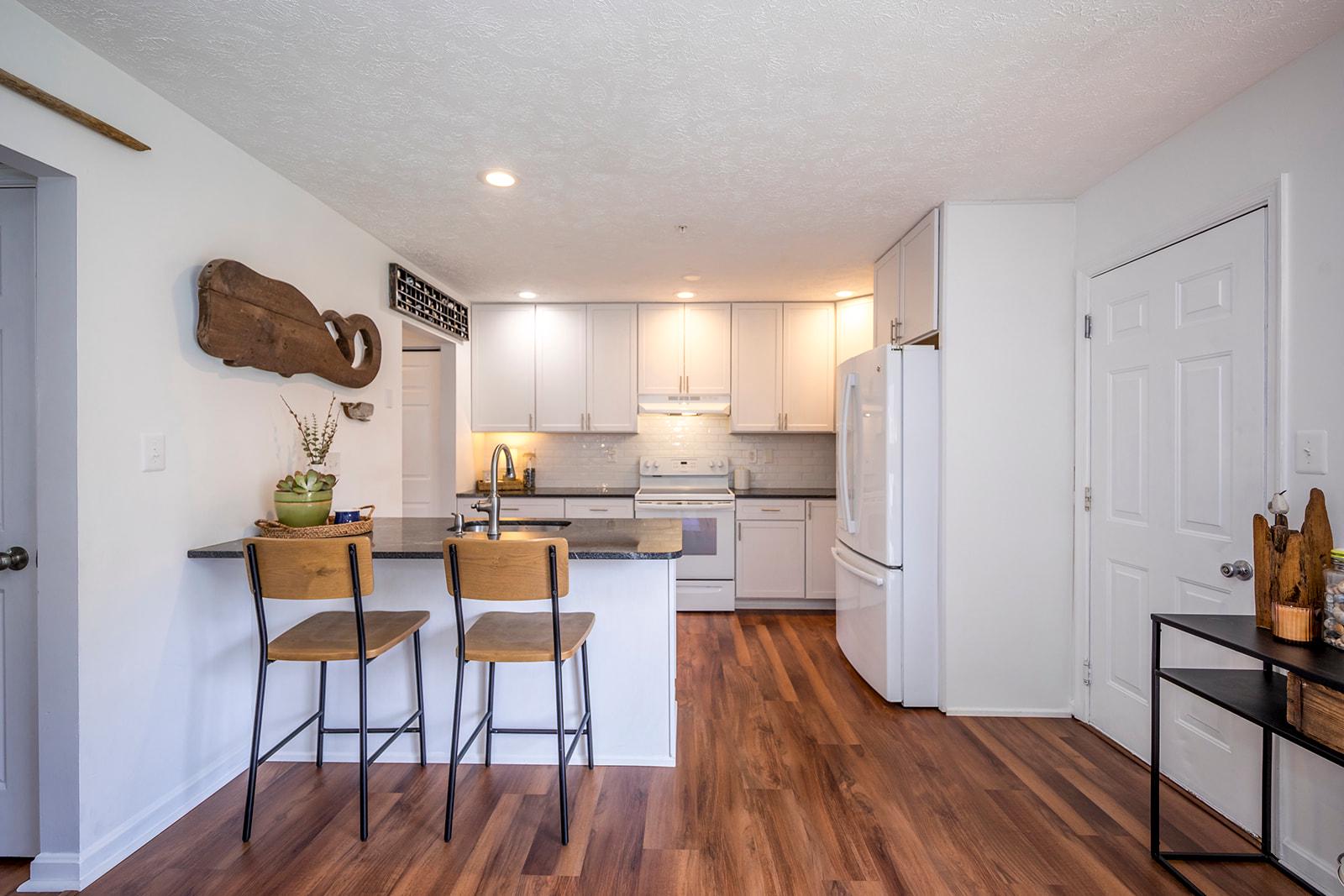 MEADOWS AT BAR KESS - Residential