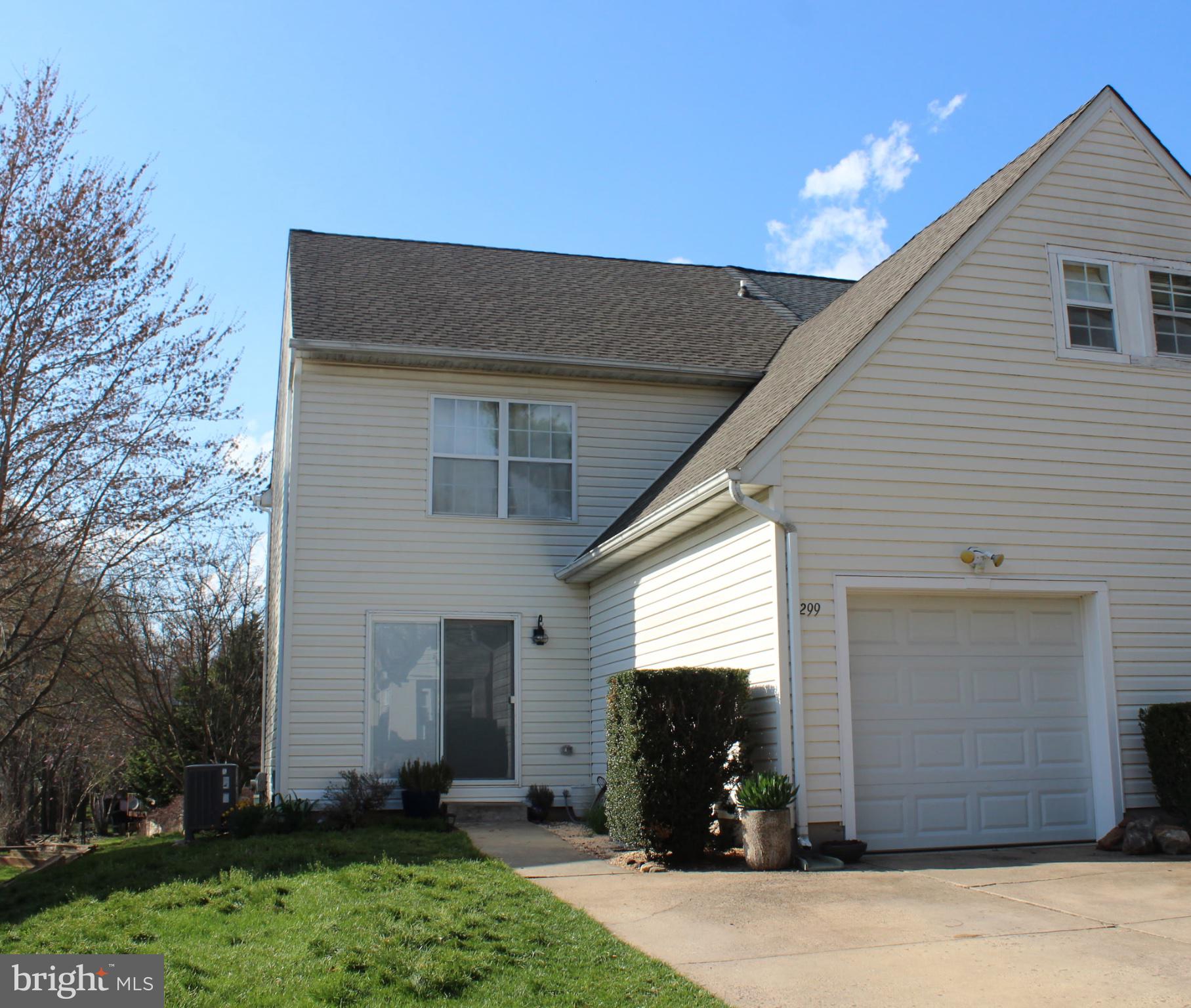 299 MOUNT ROYAL AVENUE