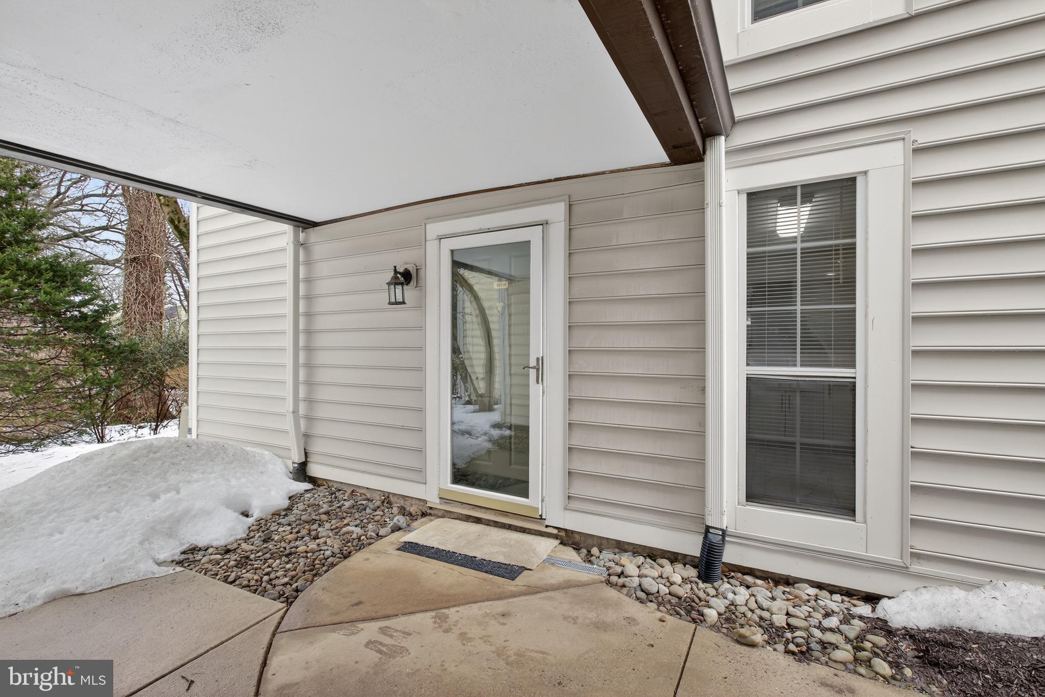 THE OAKTON - Residential