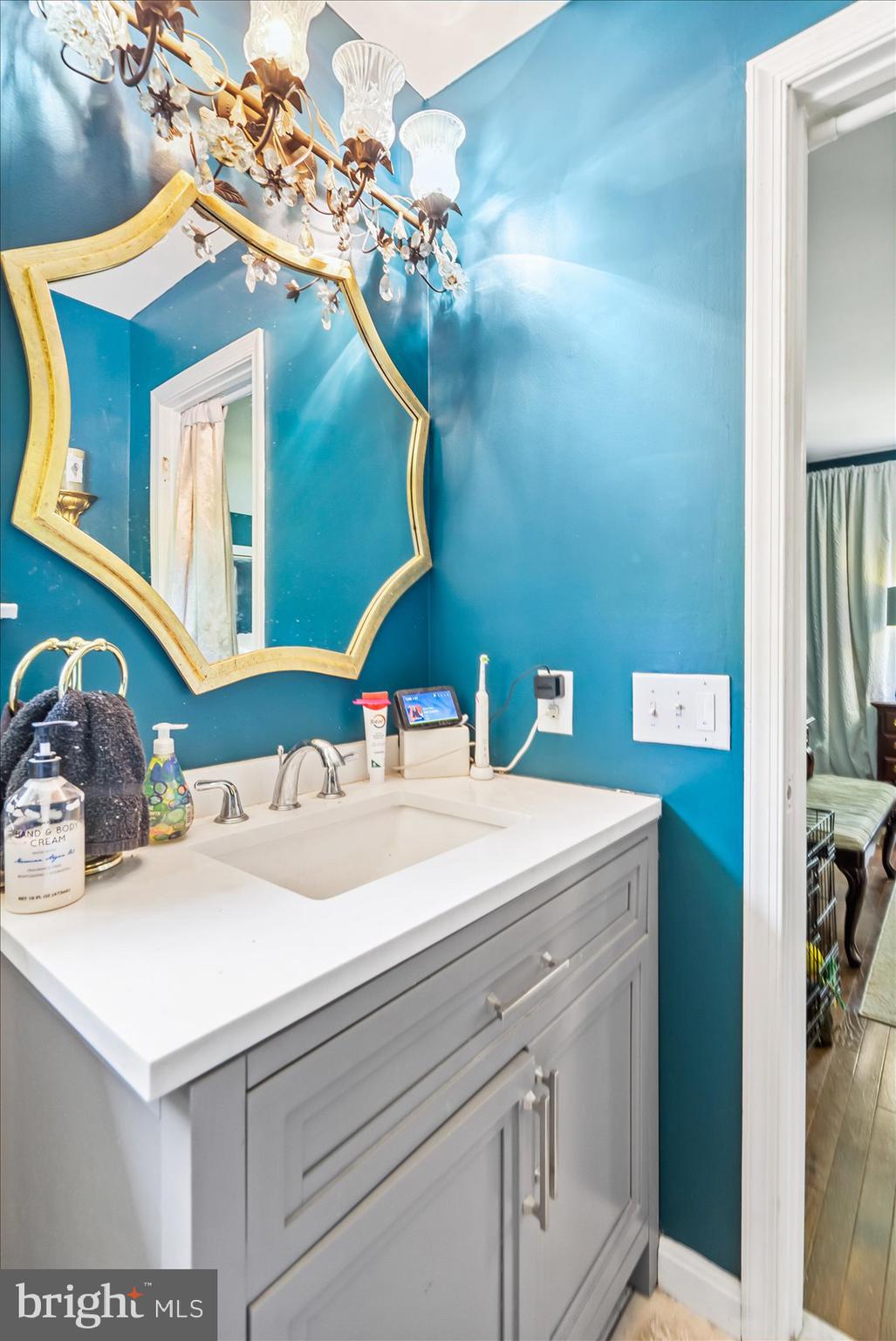 HUNT VALLEY - Residential