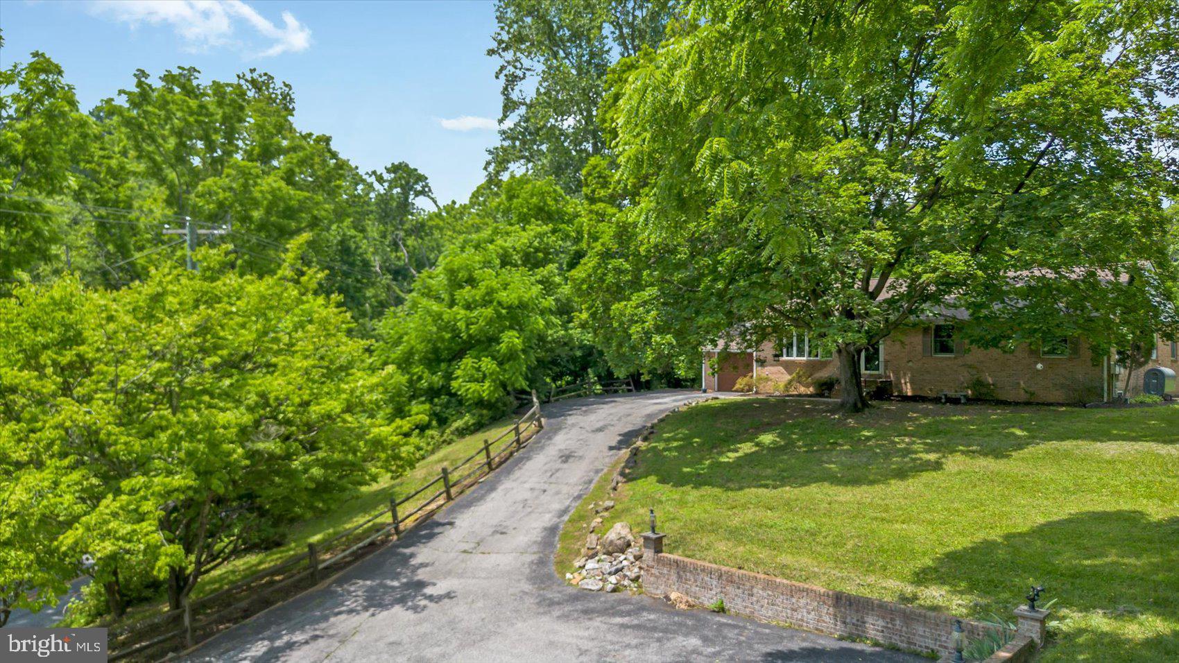 HUNT VALLEY - Residential